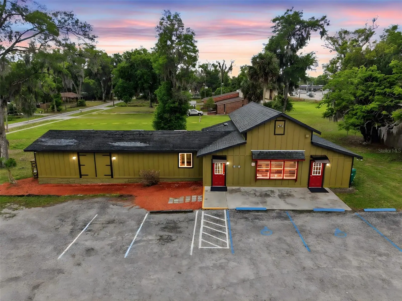 1030 Camphor Lane, FL