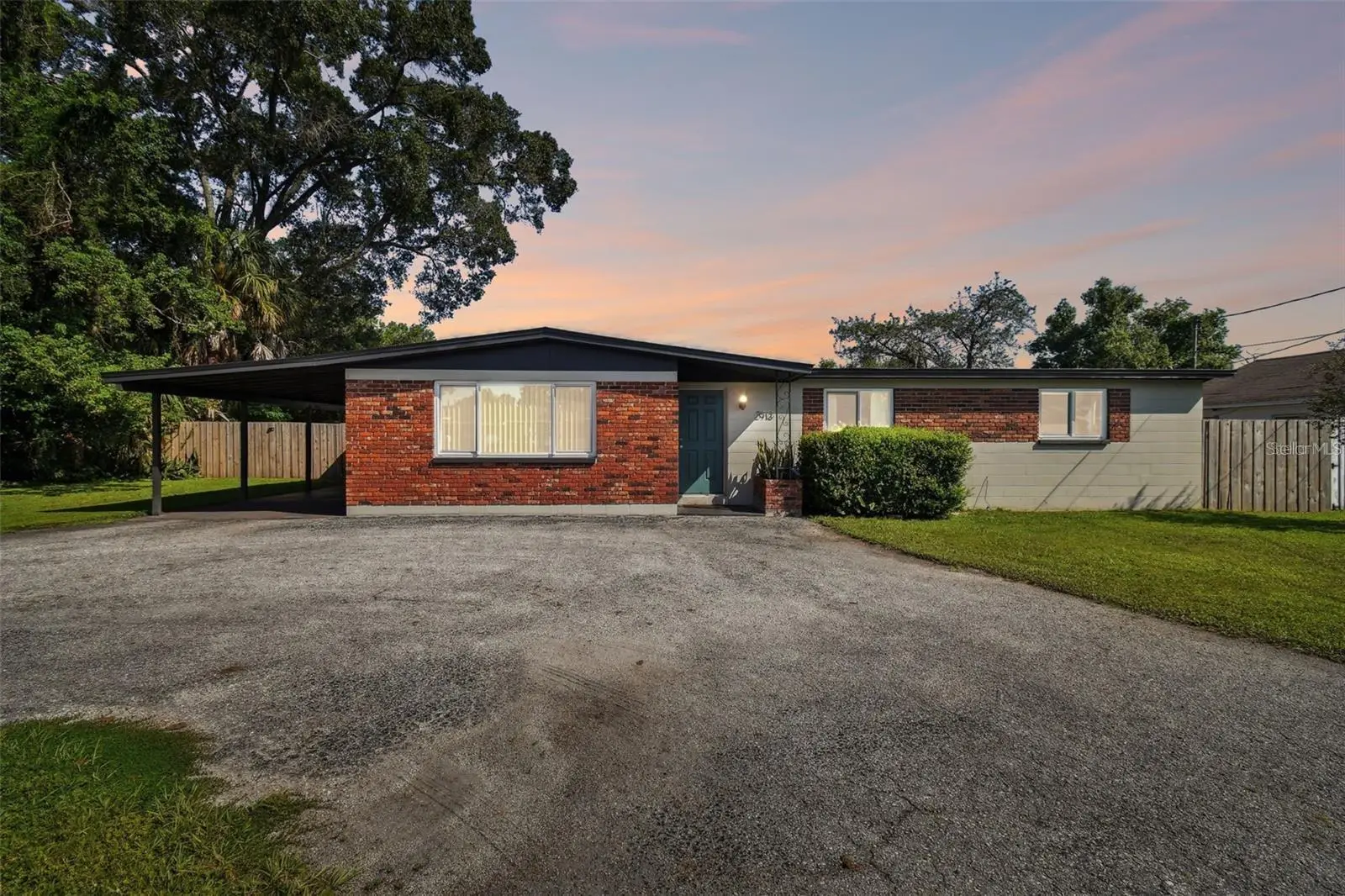 2913 Xanthus Street, FL
