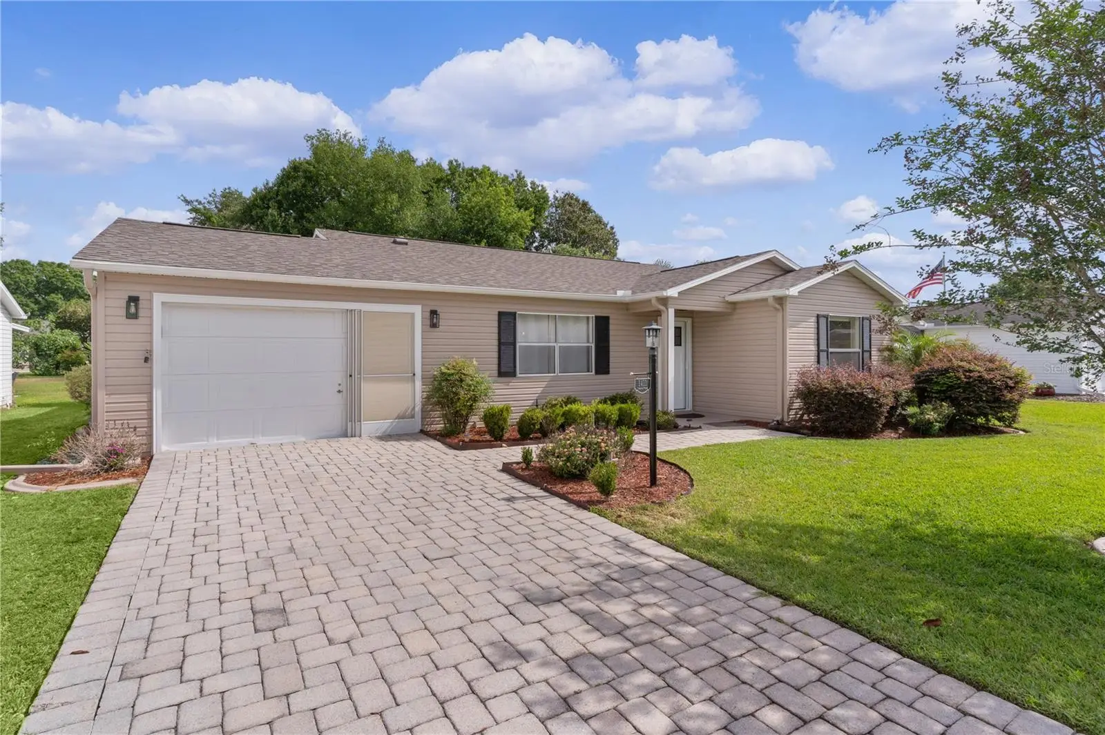 1411 Juarez Place, FL