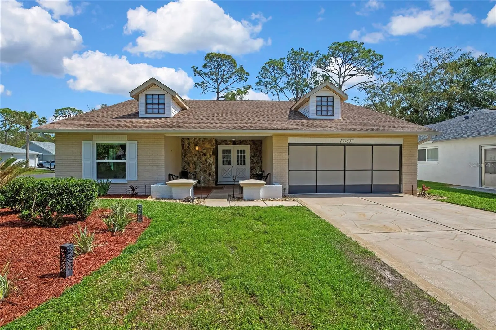 6433 Lost Tree Lane, FL