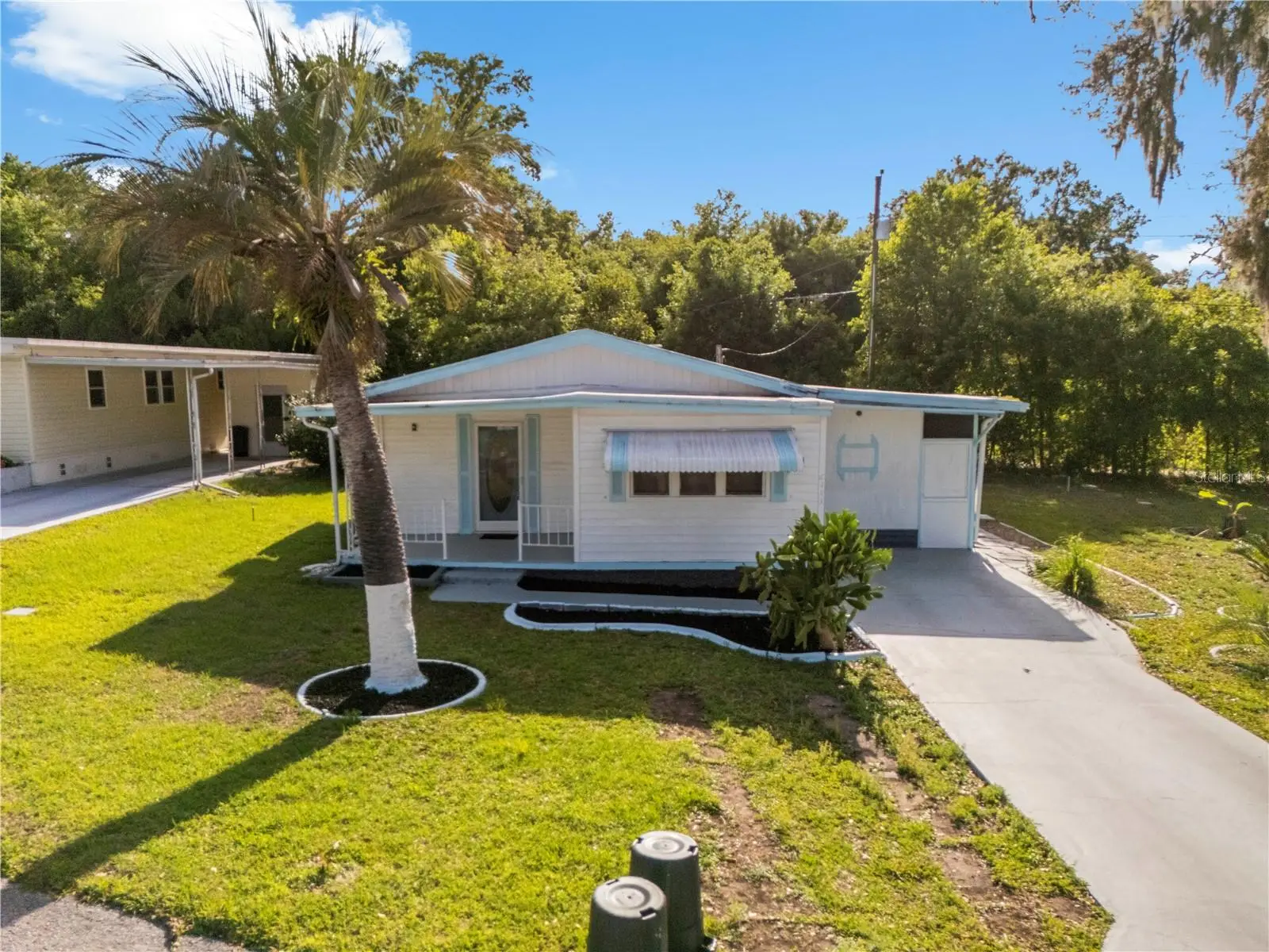 6123 Ridgewood Drive, FL