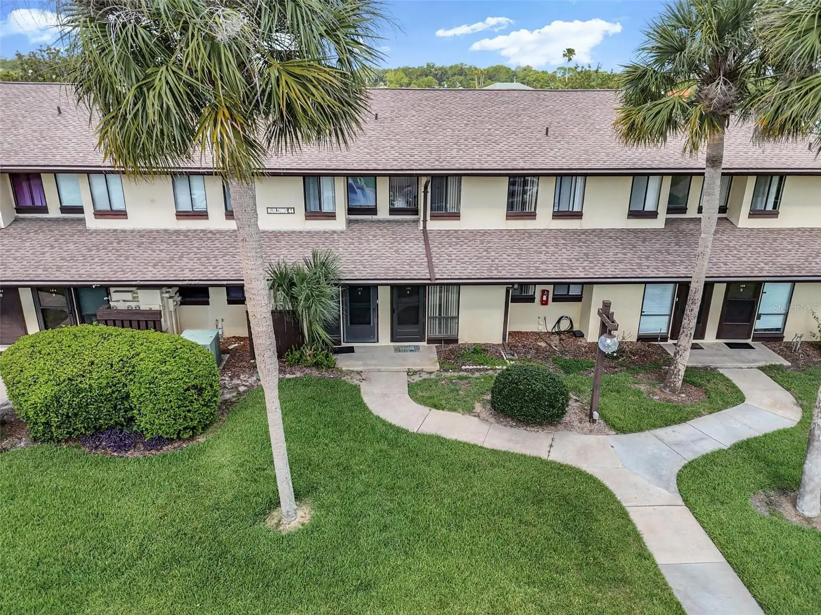 44 Club House Drive, FL