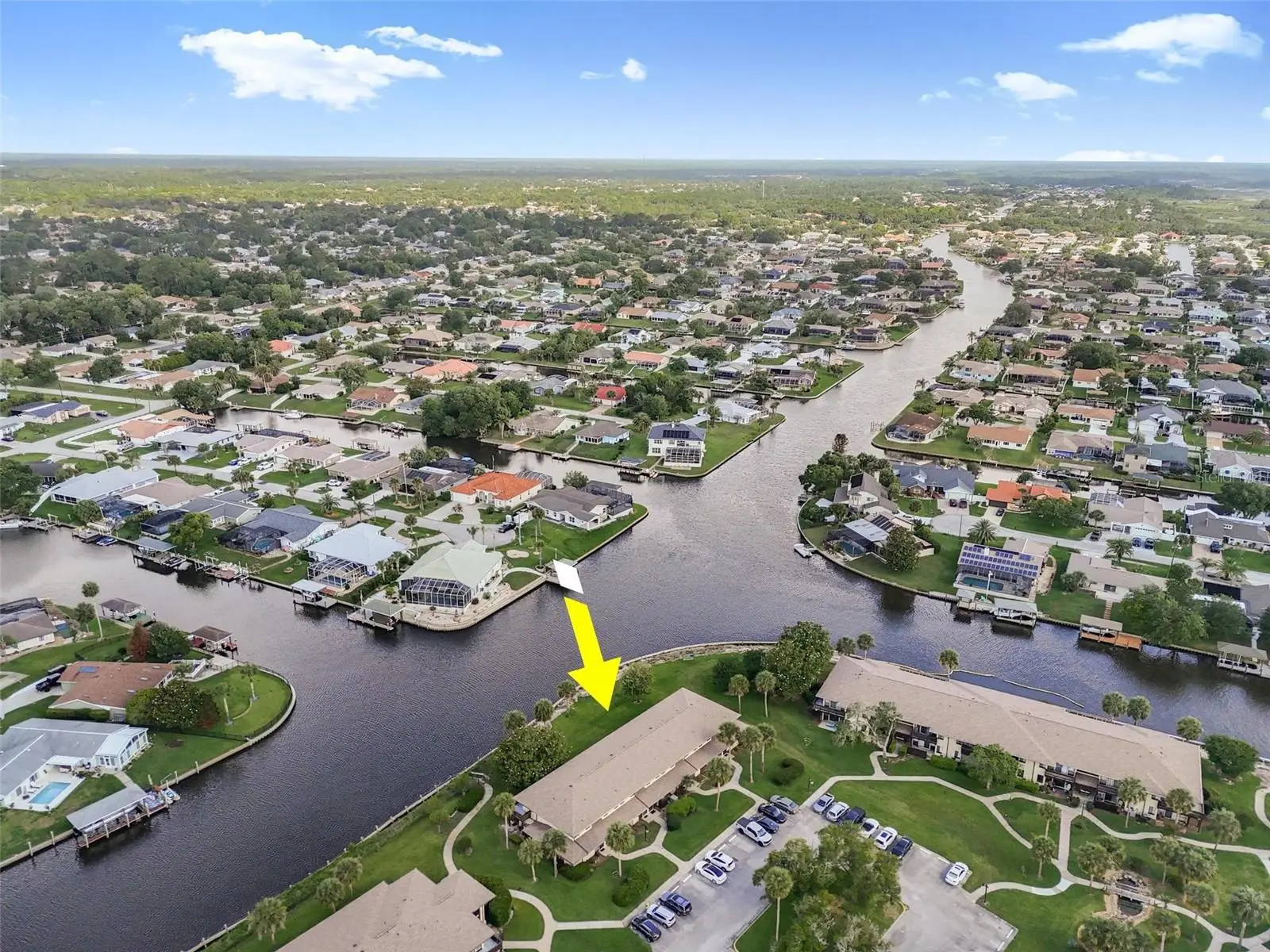 44 Club House Drive, FL
