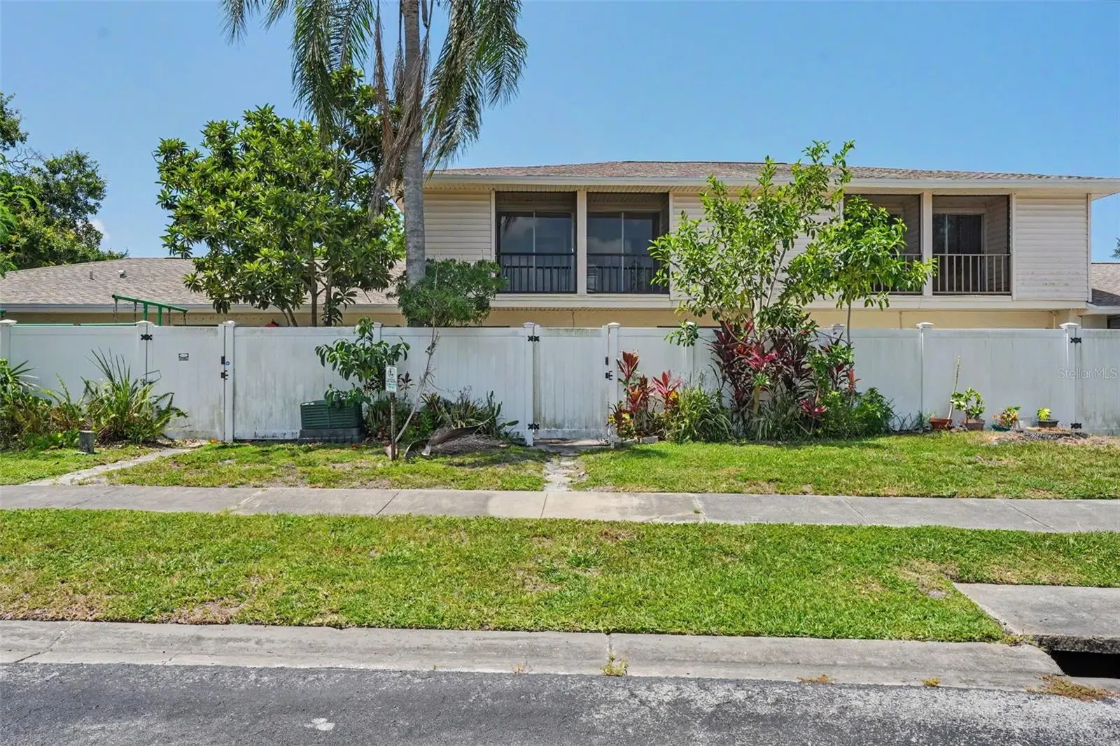 7322 Stone Haven Court, FL