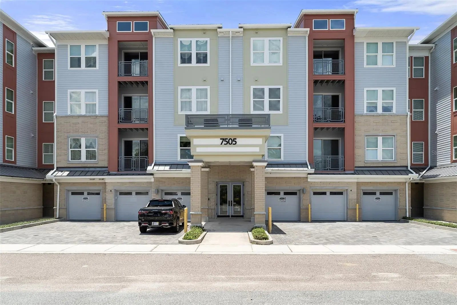 7505 Laureate Blvd, FL