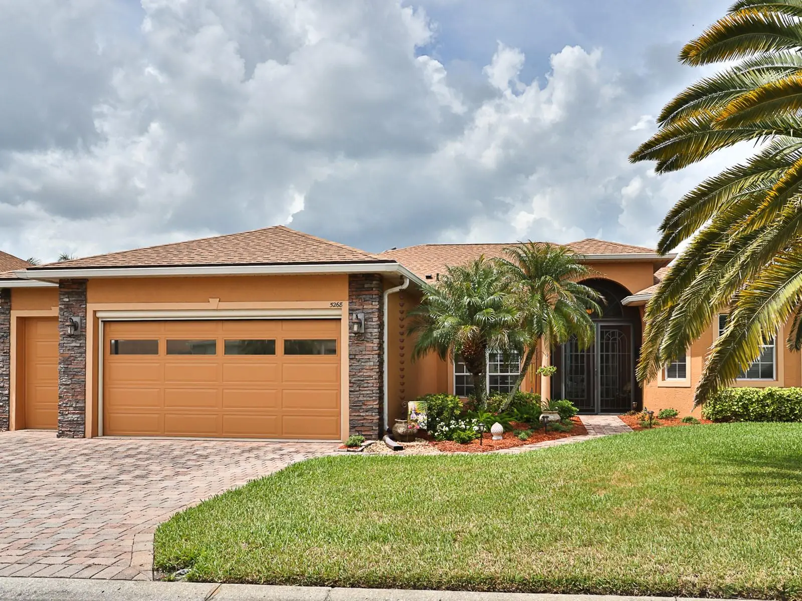 5268 Pebble Beach Boulevard, FL
