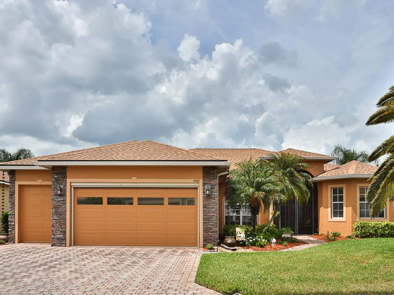 5268 Pebble Beach Boulevard, FL