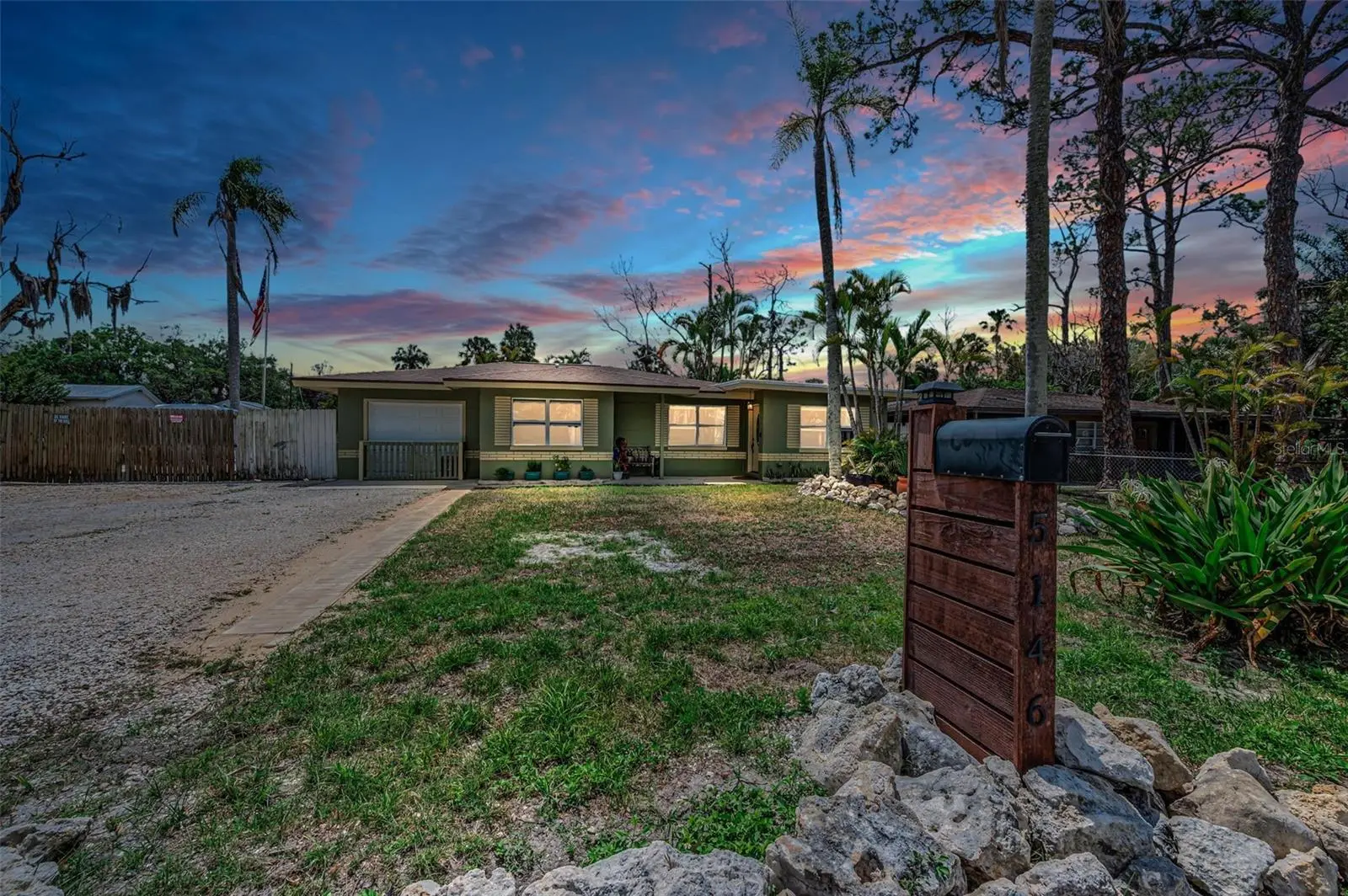 5146 Mallett Drive, FL