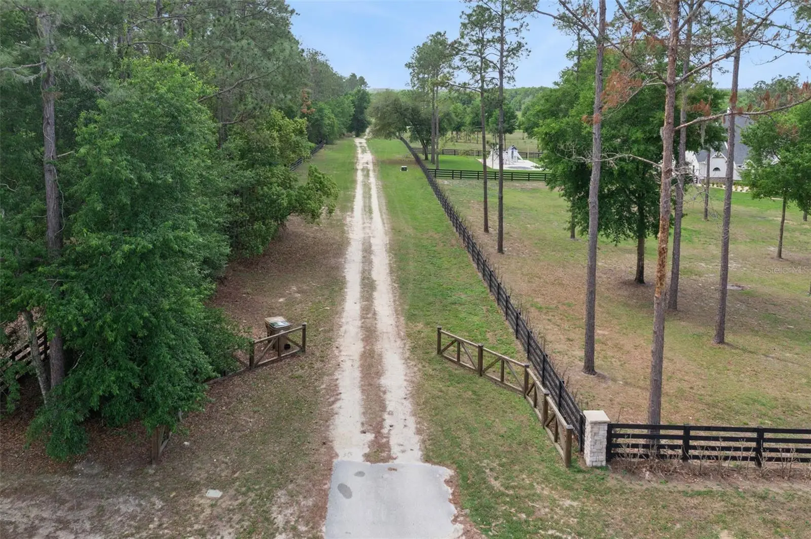 Lake Seneca Road, FL