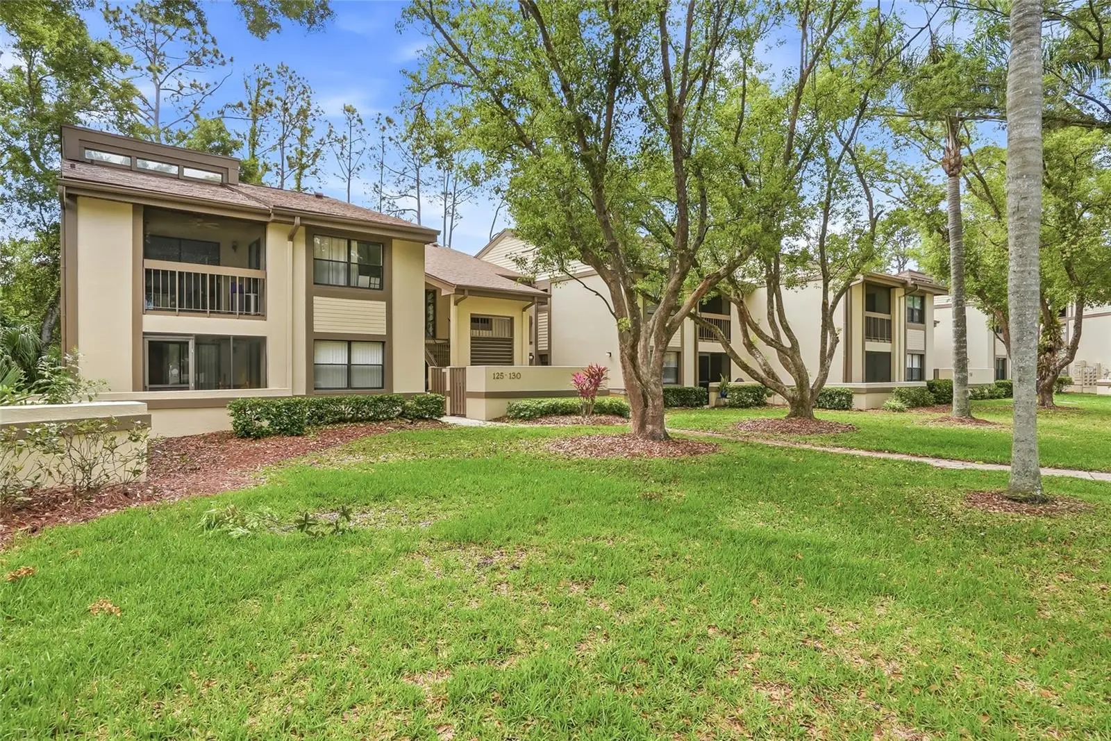 130 Woodlake Wynde, FL