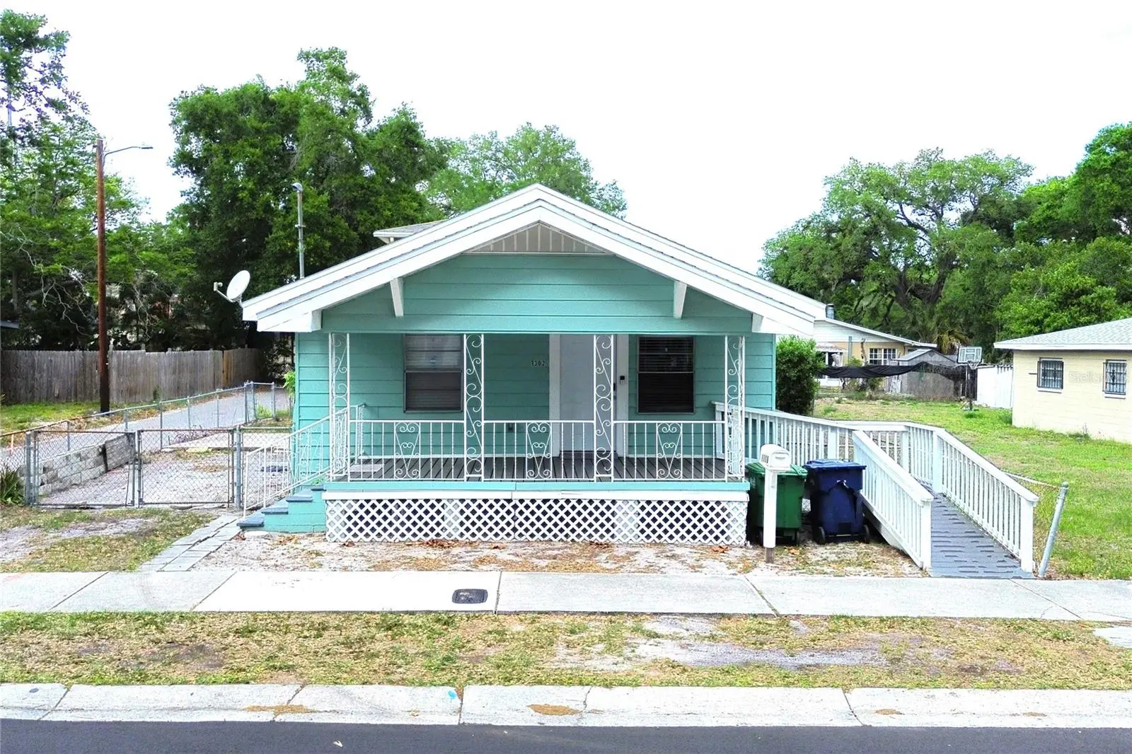 1302 33rd Avenue, FL