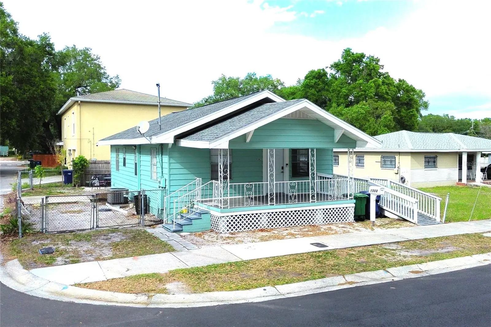1302 33rd Avenue, FL