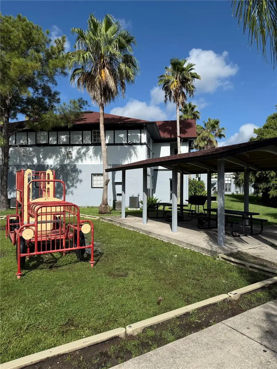 3712 Castle Pines Lane, FL