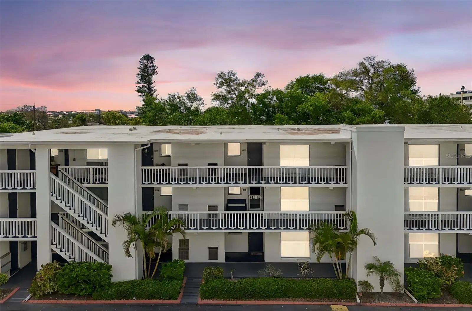 2944 Bay Drive, FL