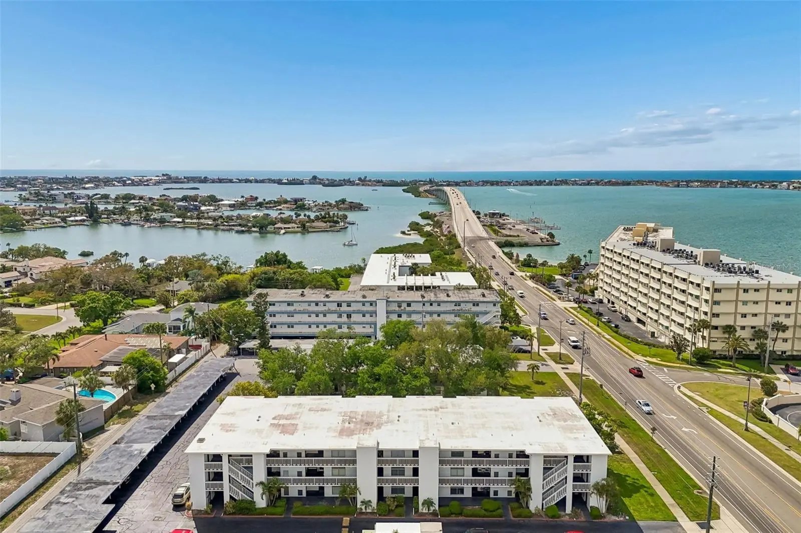 2944 Bay Drive, FL