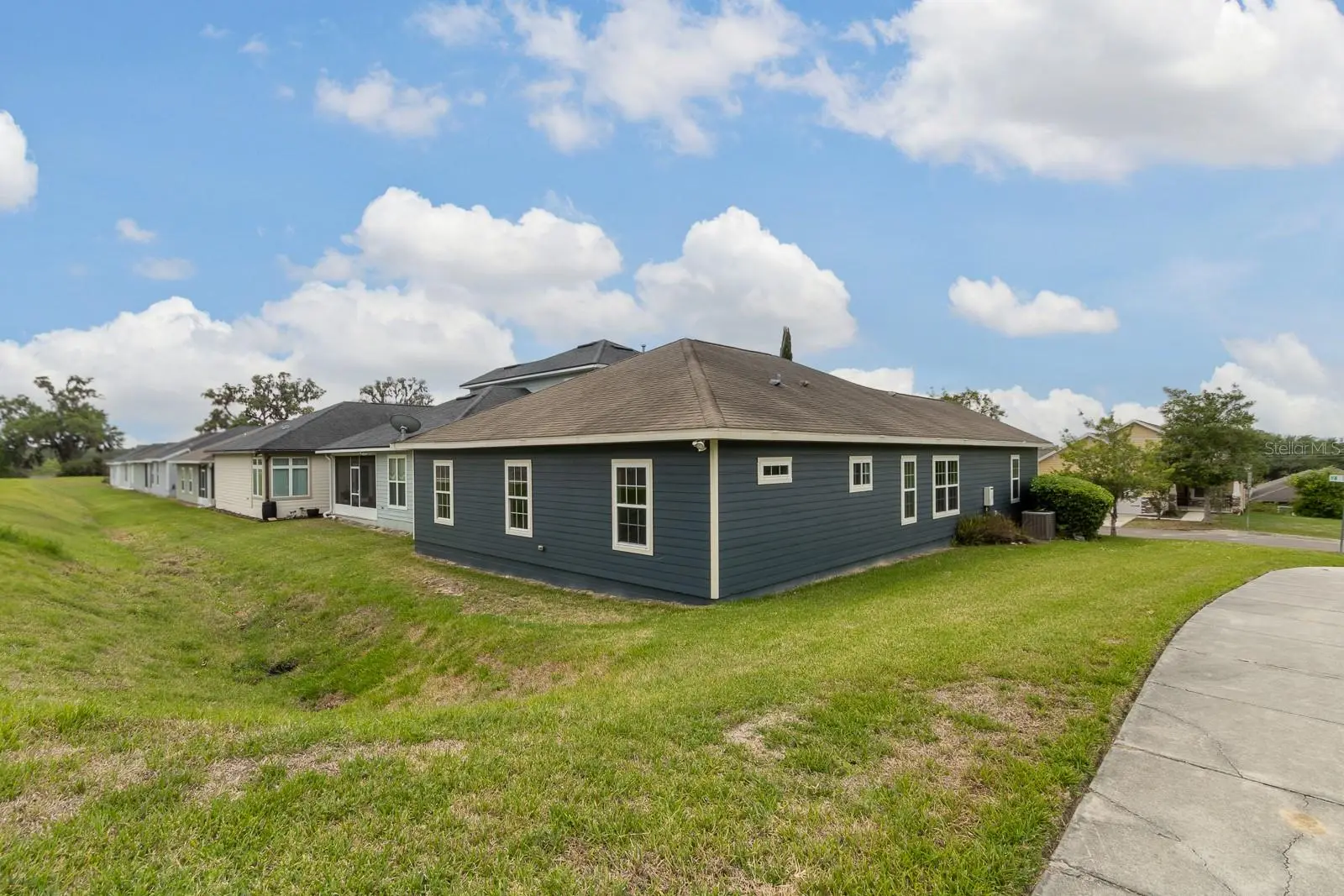 1687 120th Way, FL