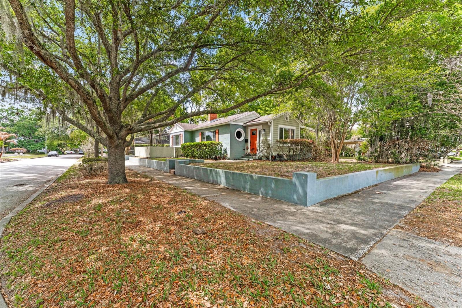 600 Vassar Street, FL