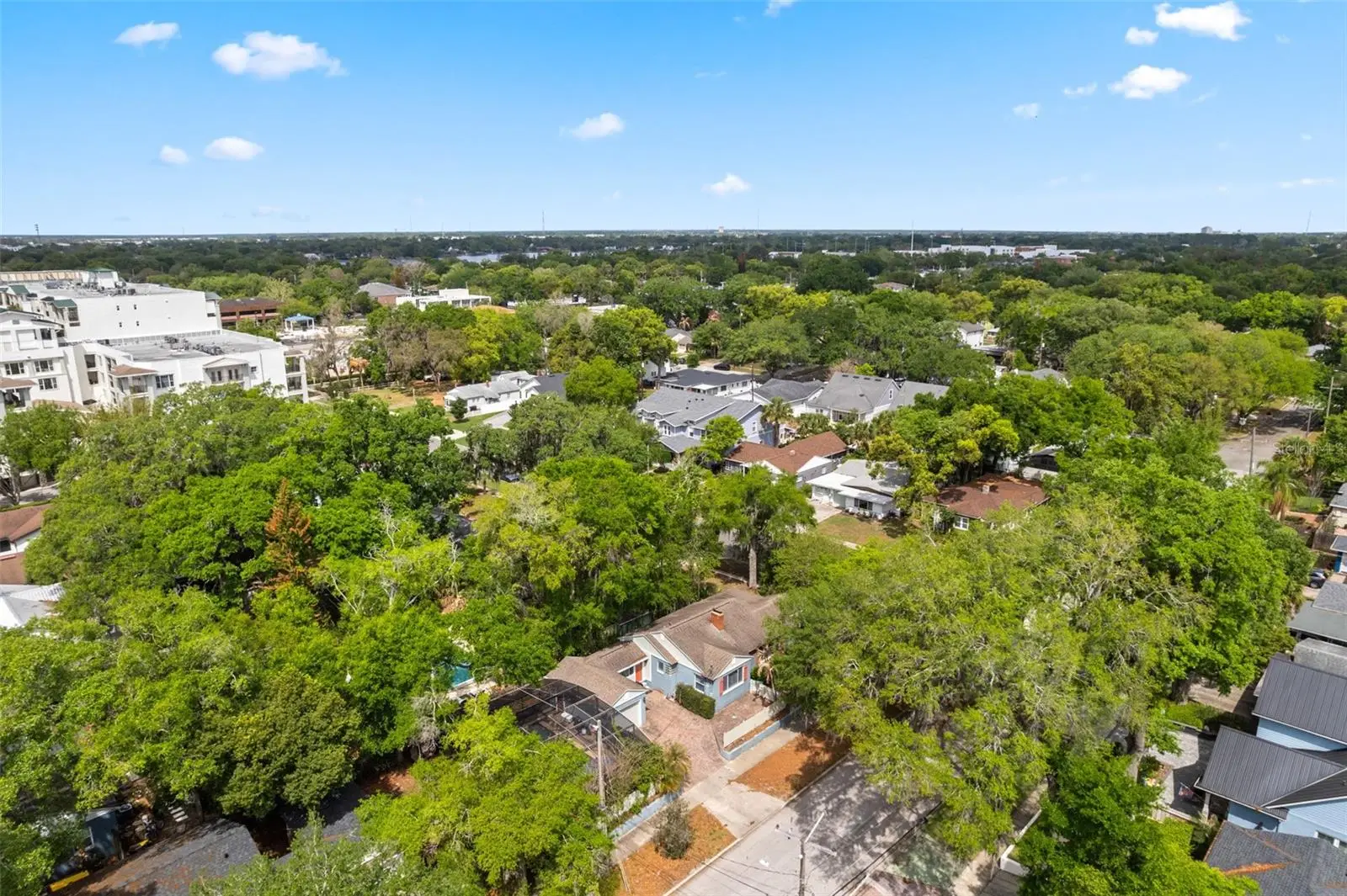 600 Vassar Street, FL