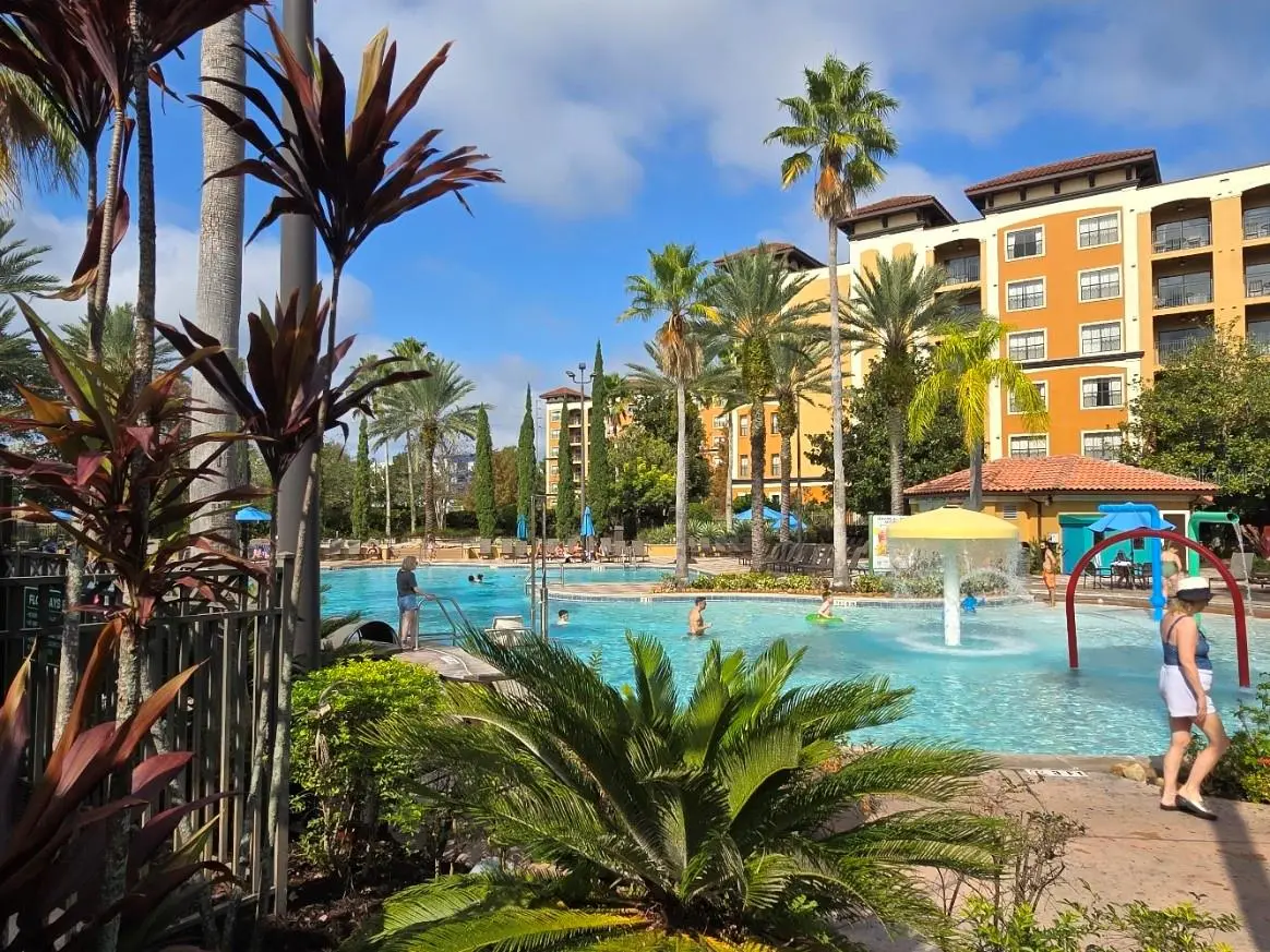 12556 Floridays Resort Drive, FL