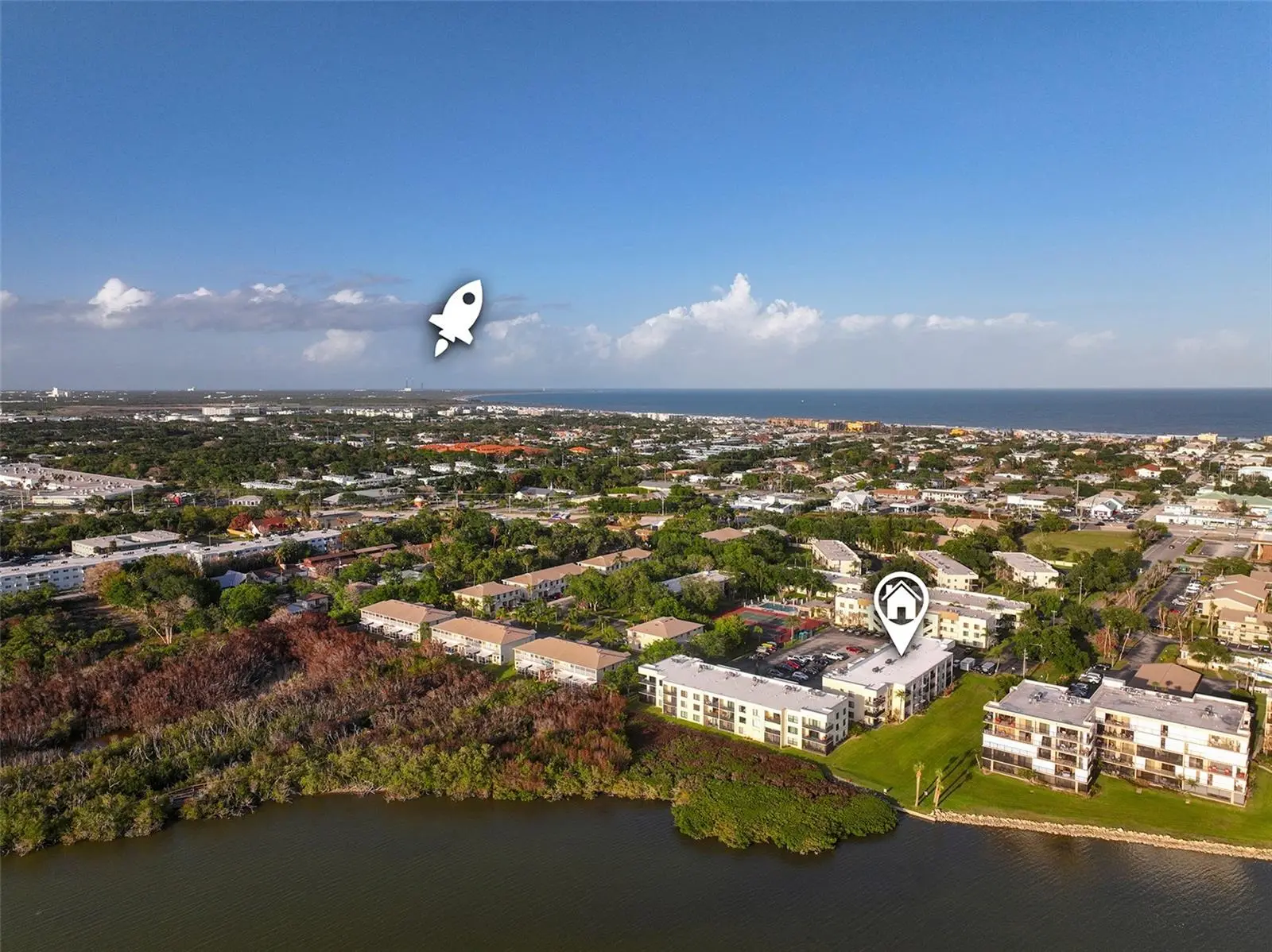 200 International Drive, FL
