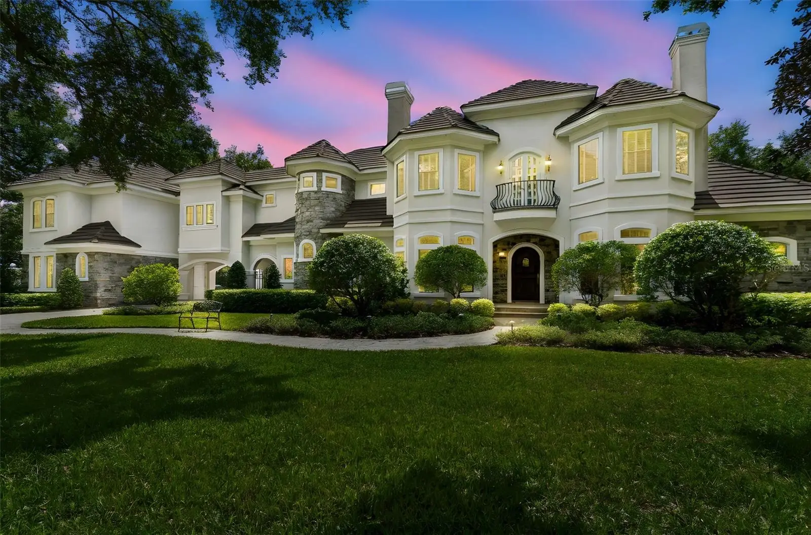 702 Berrocales De Avila, FL
