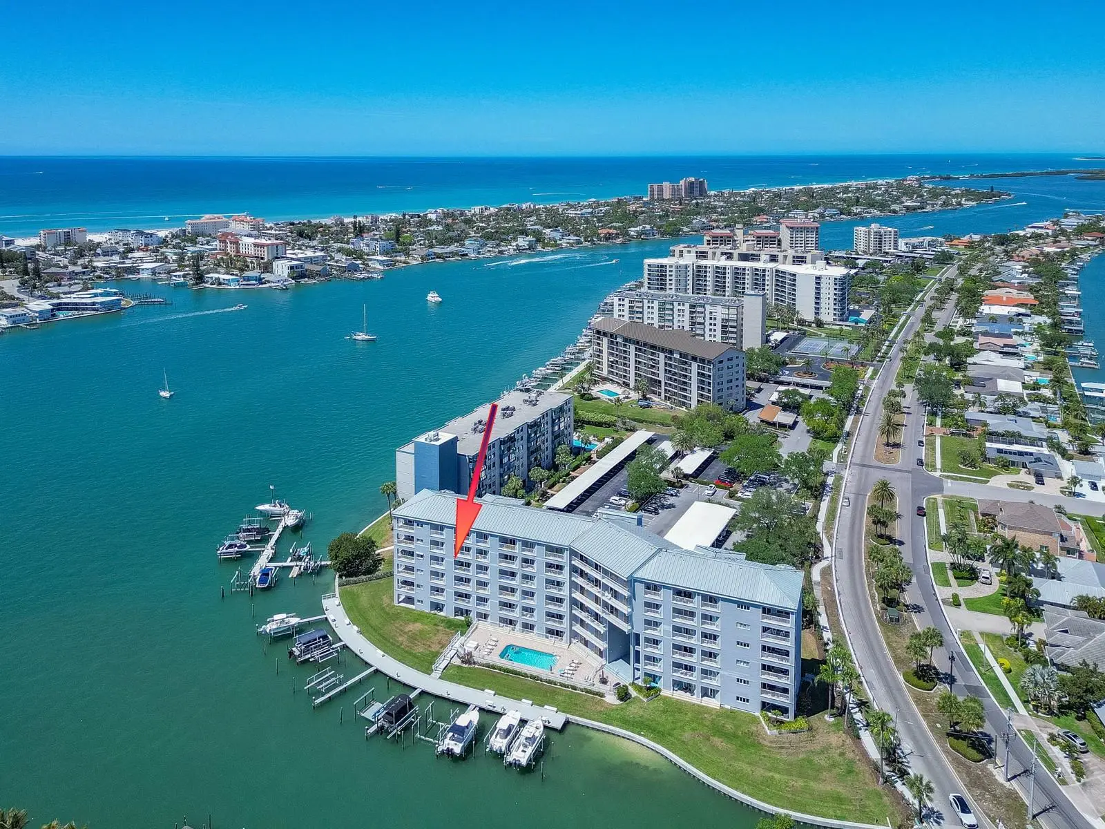 610 Island Way, FL