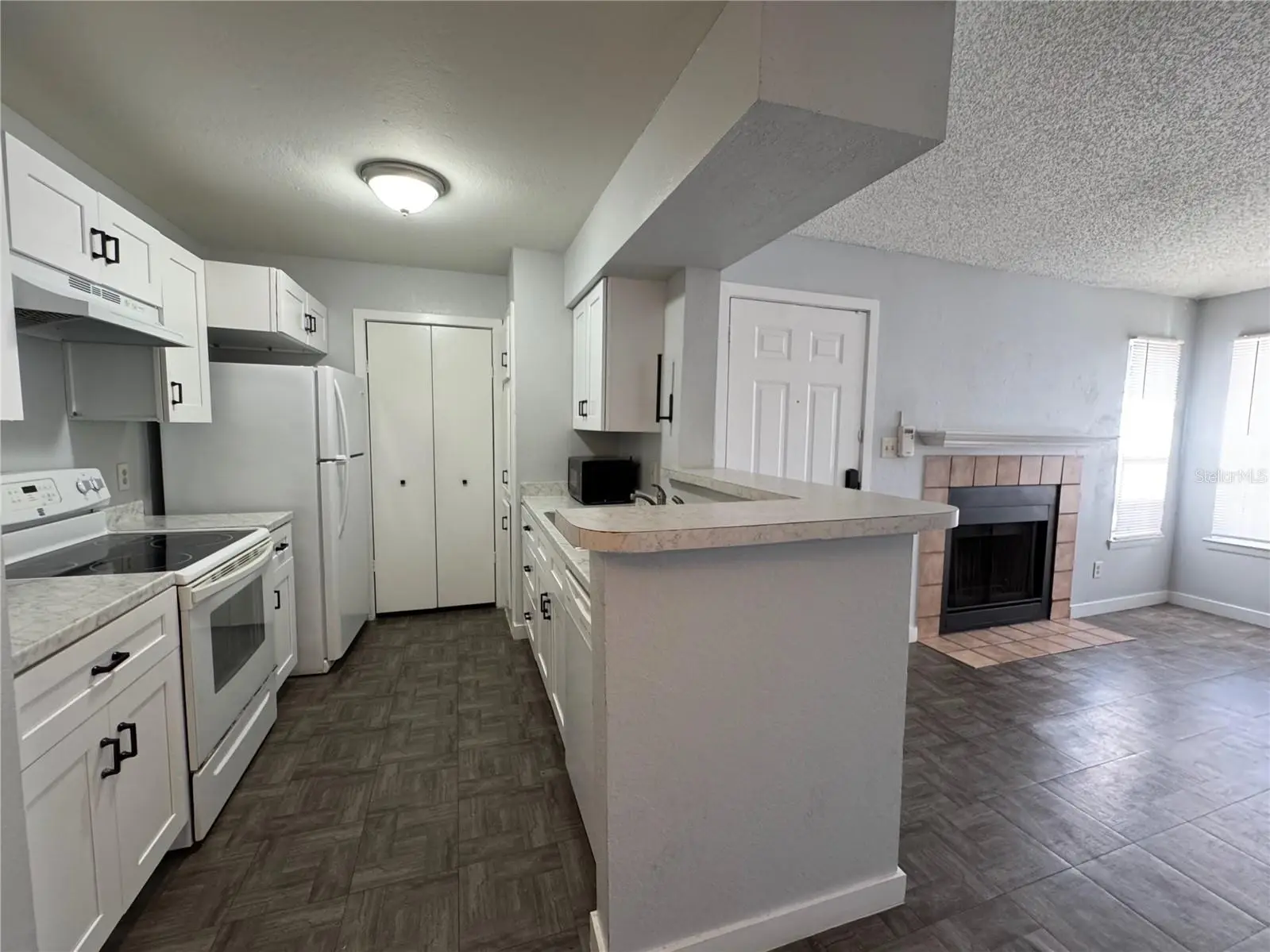 5540 Devonbriar Way, FL
