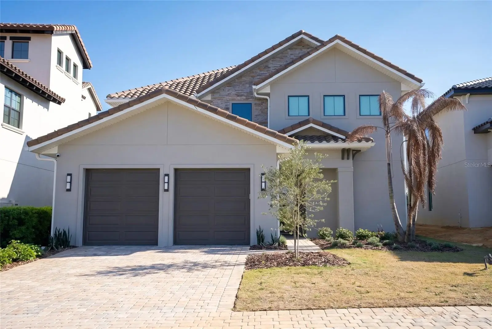 16046 Vetta Drive, FL