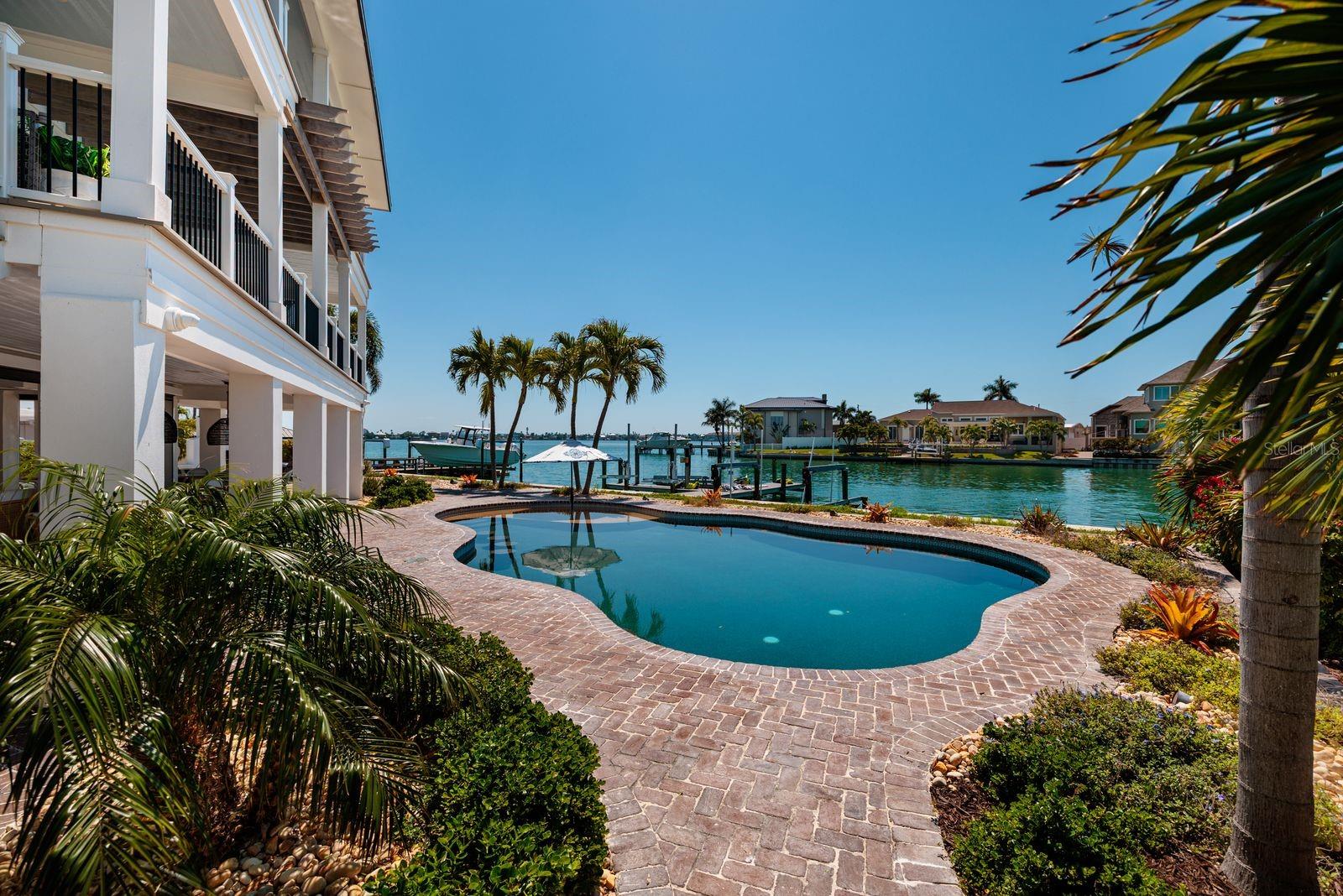 5408 Pali Way, FL
