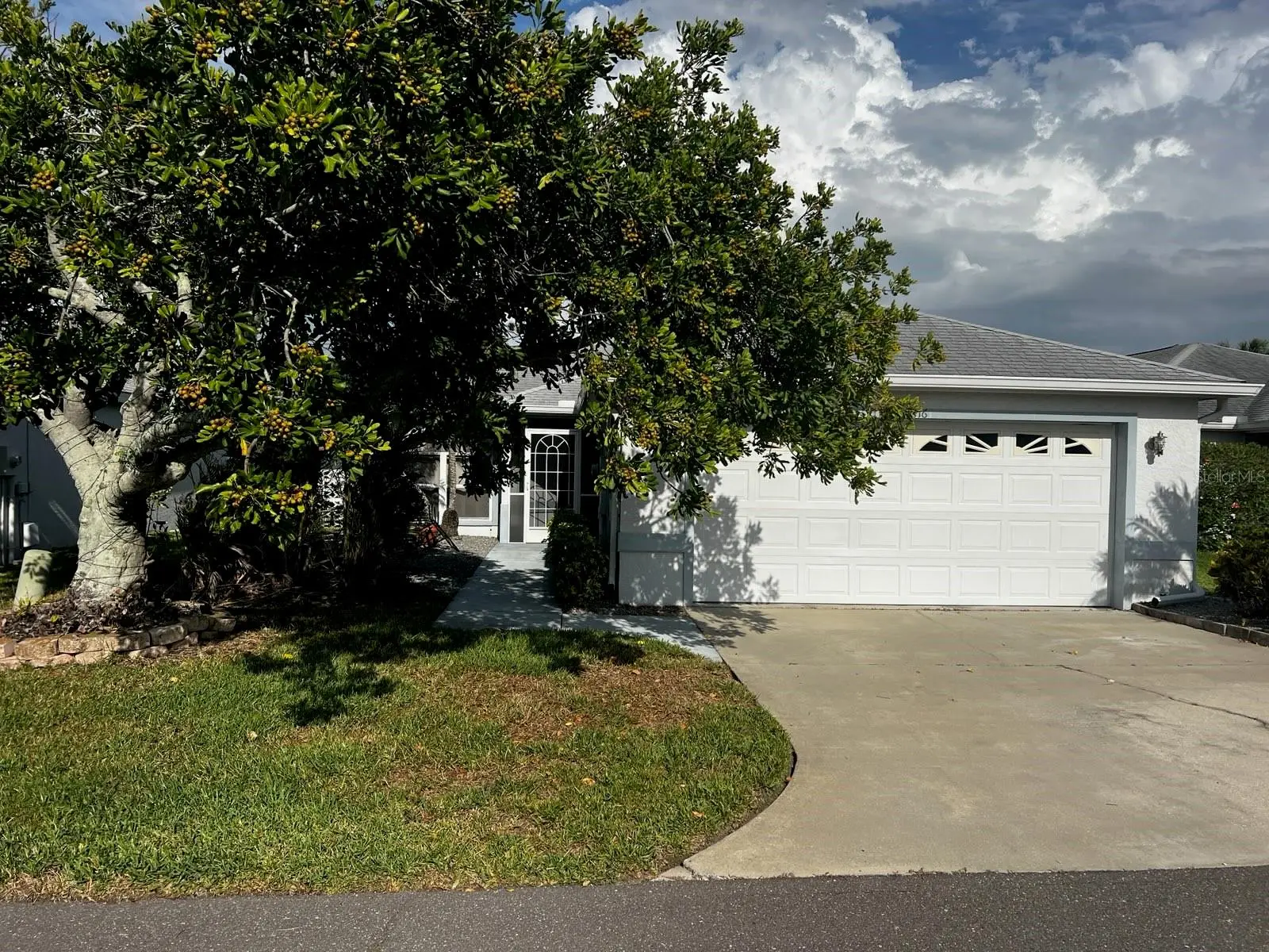 2416 Waterford Court, FL