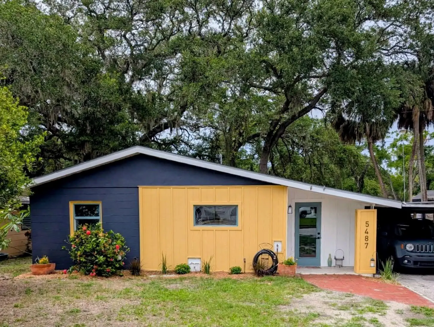 5487 70th Way, FL