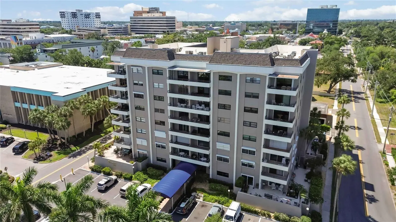 1400 Barcarrota Boulevard, FL