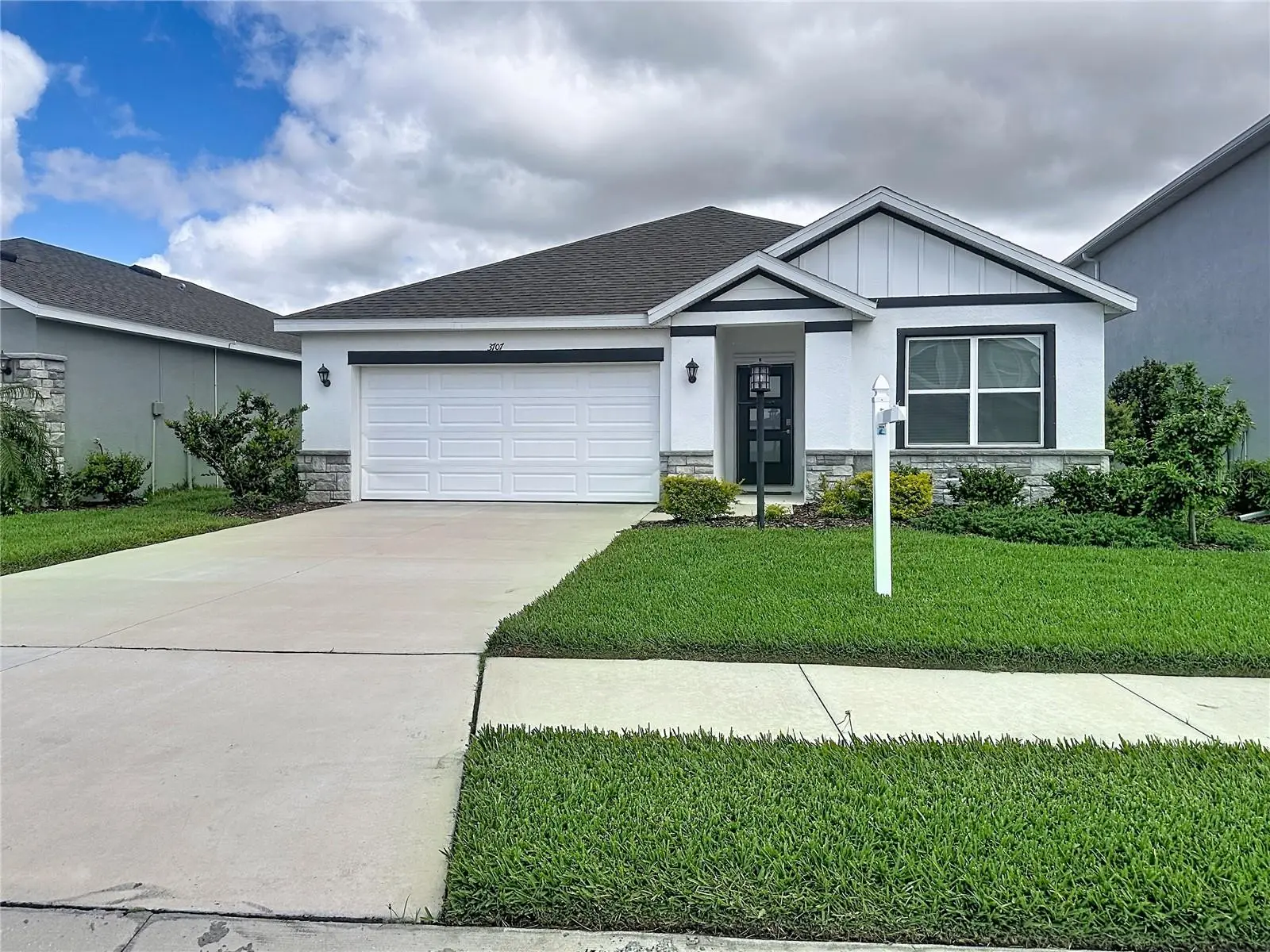 3707 Hatchery Way, FL