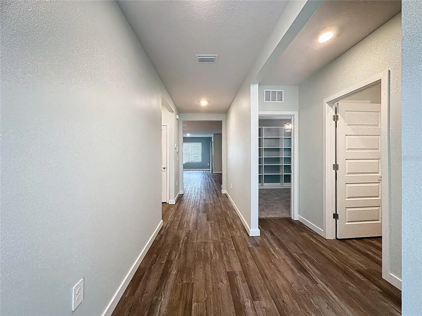 3707 Hatchery Way, FL