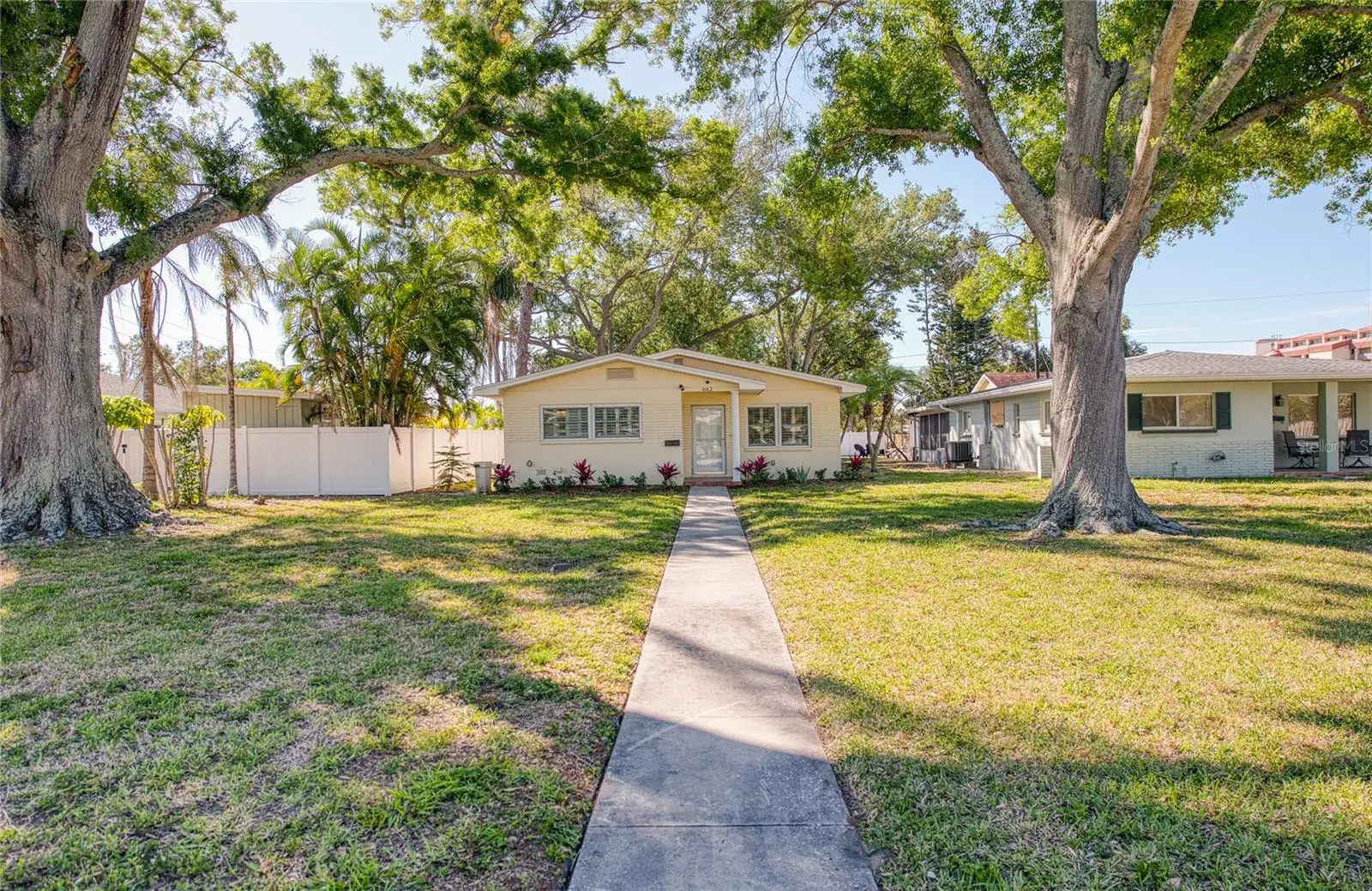 662 Villagrande Avenue, FL