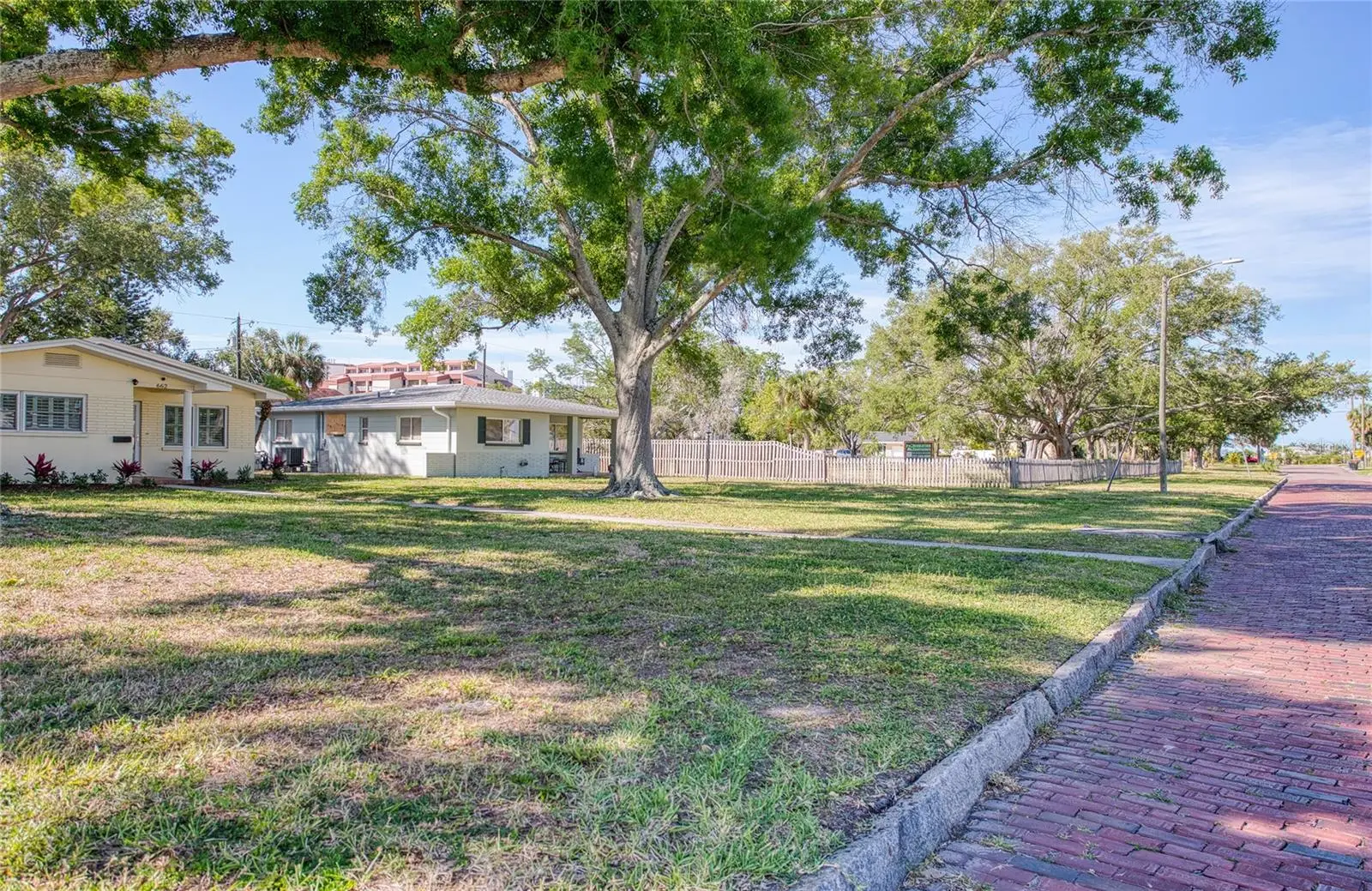 662 Villagrande Avenue, FL