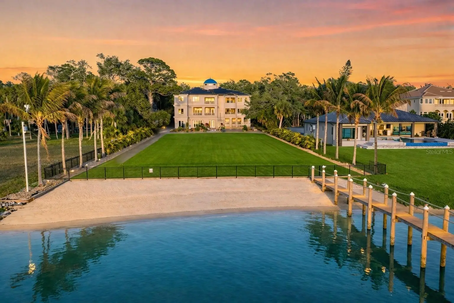 2000 Park Street, FL