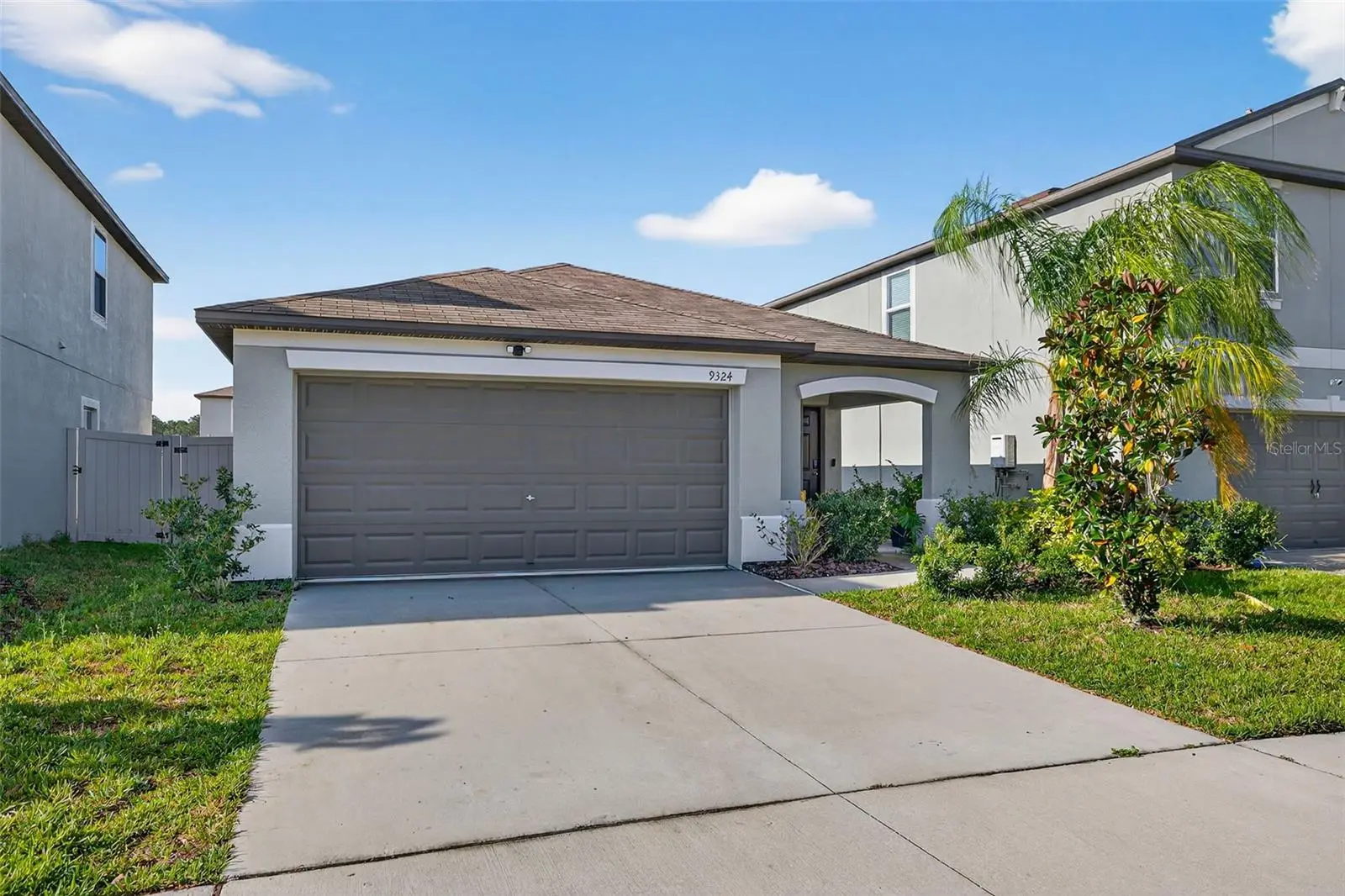 9324 Lemon Drop Loop, FL