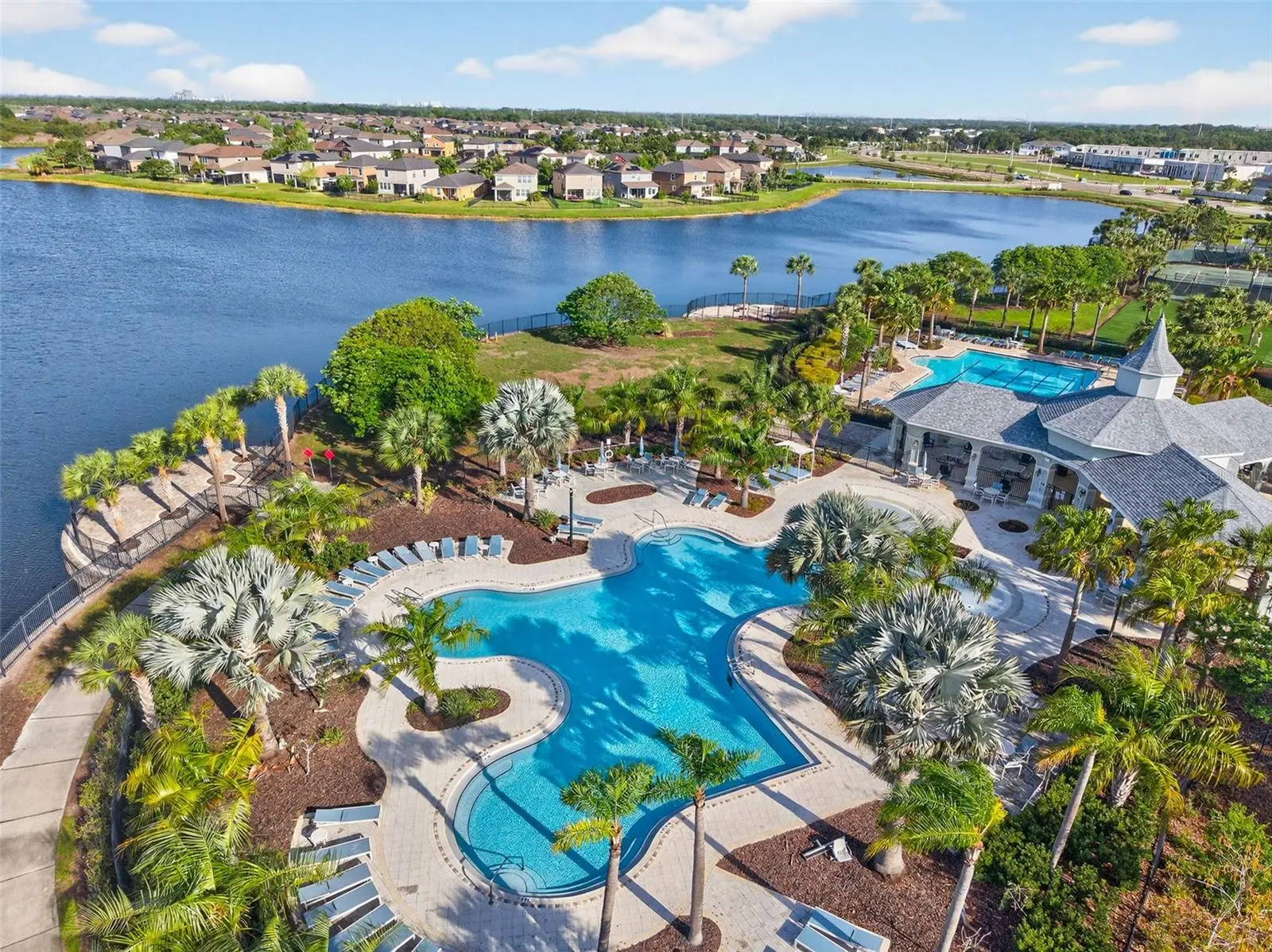9324 Lemon Drop Loop, FL