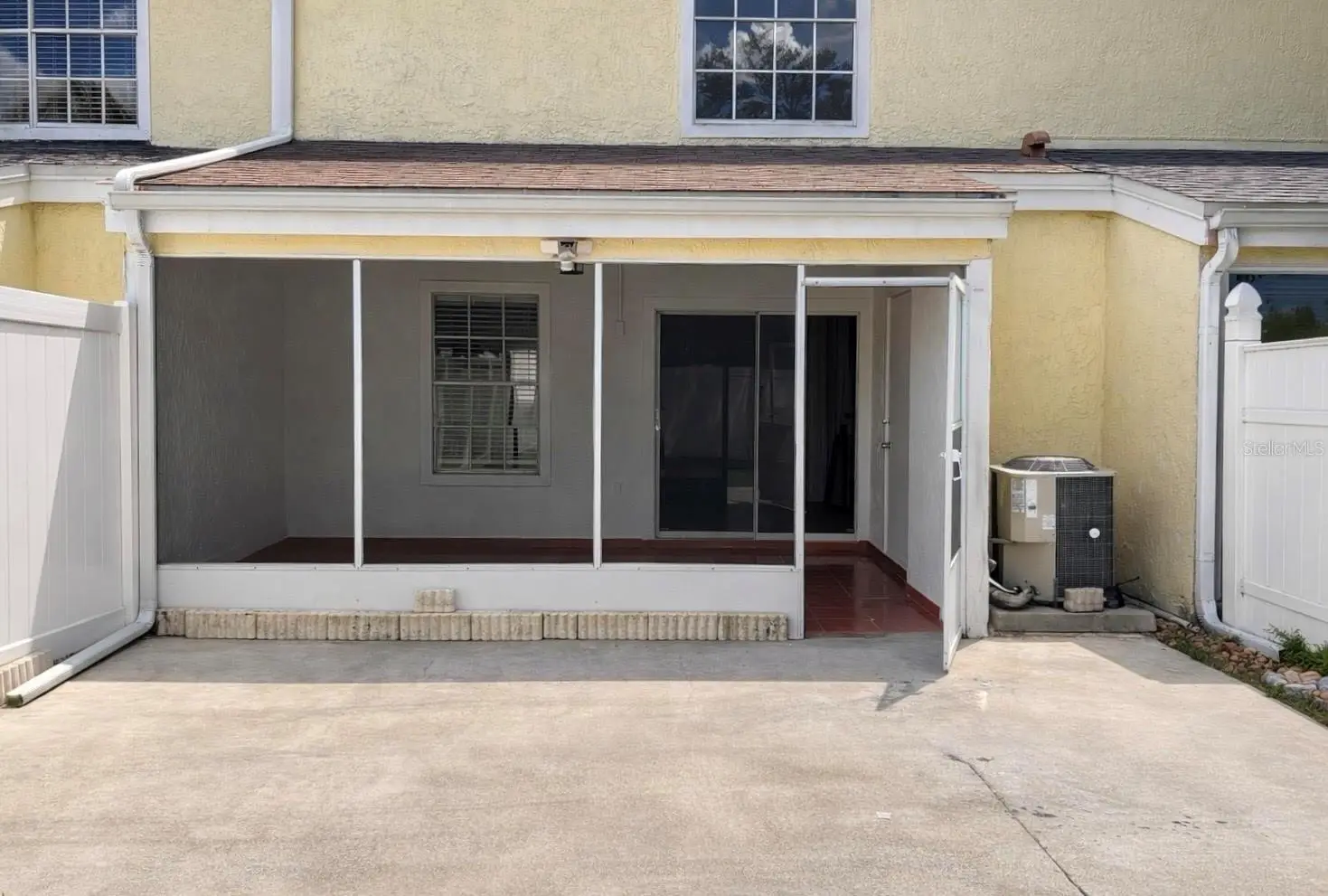 11008 Yorkshire Ridge Court, FL
