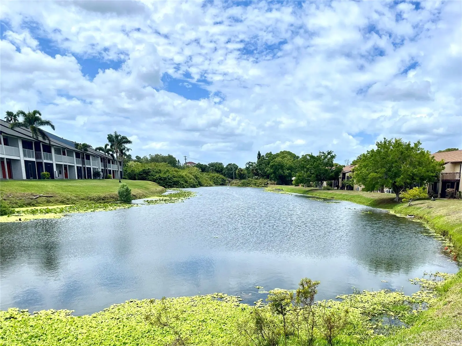 2724 Hidden Lake Boulevard, FL