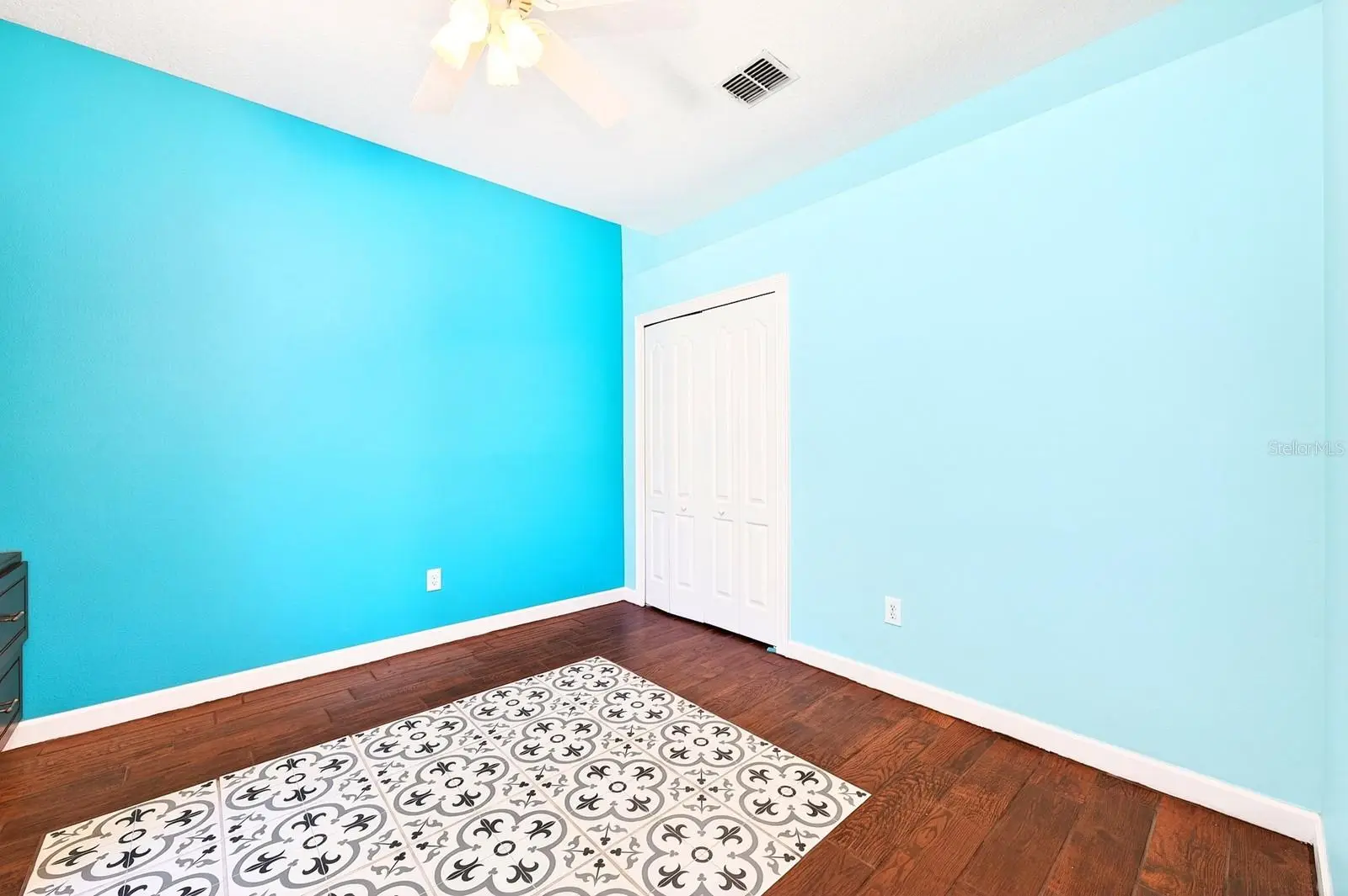 270 Via Russo Lane, FL