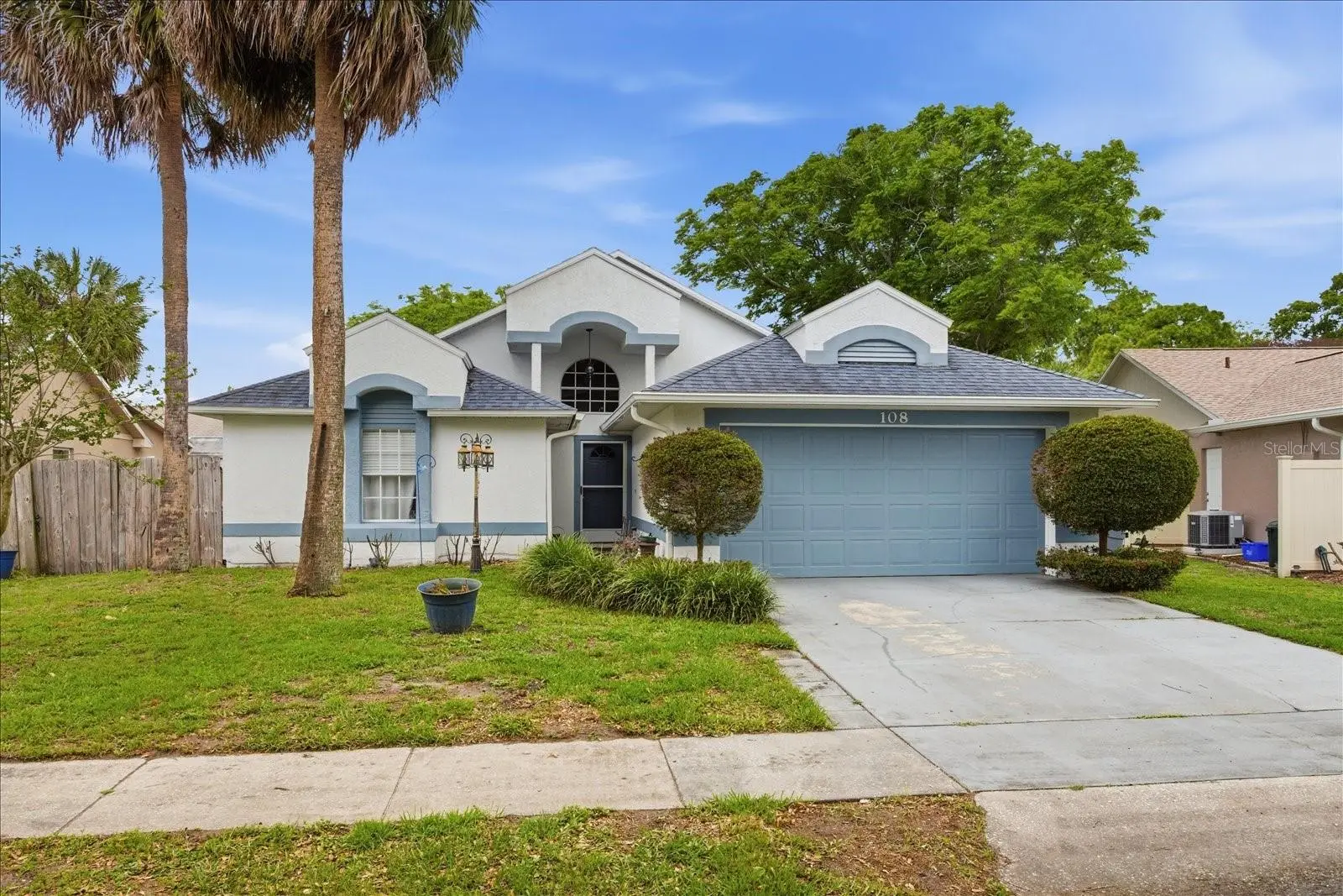 108 Bristol Circle, FL