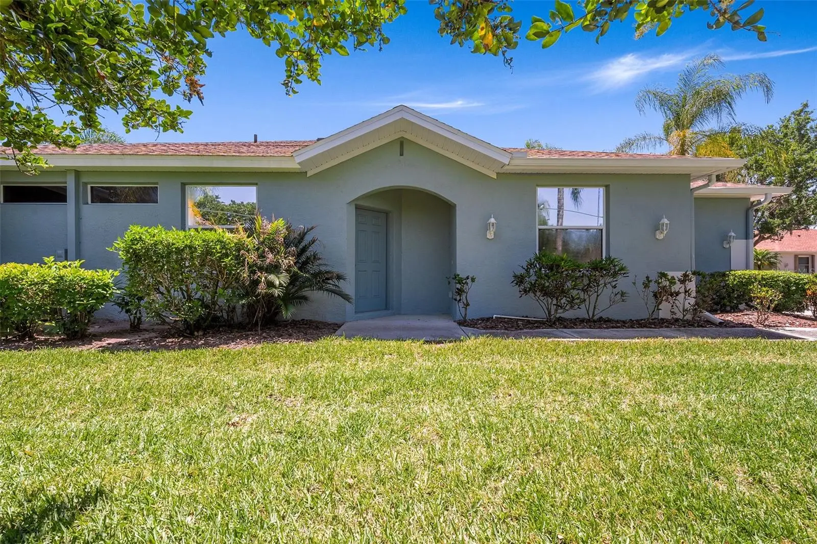 1204 Huntington Greens Drive, FL
