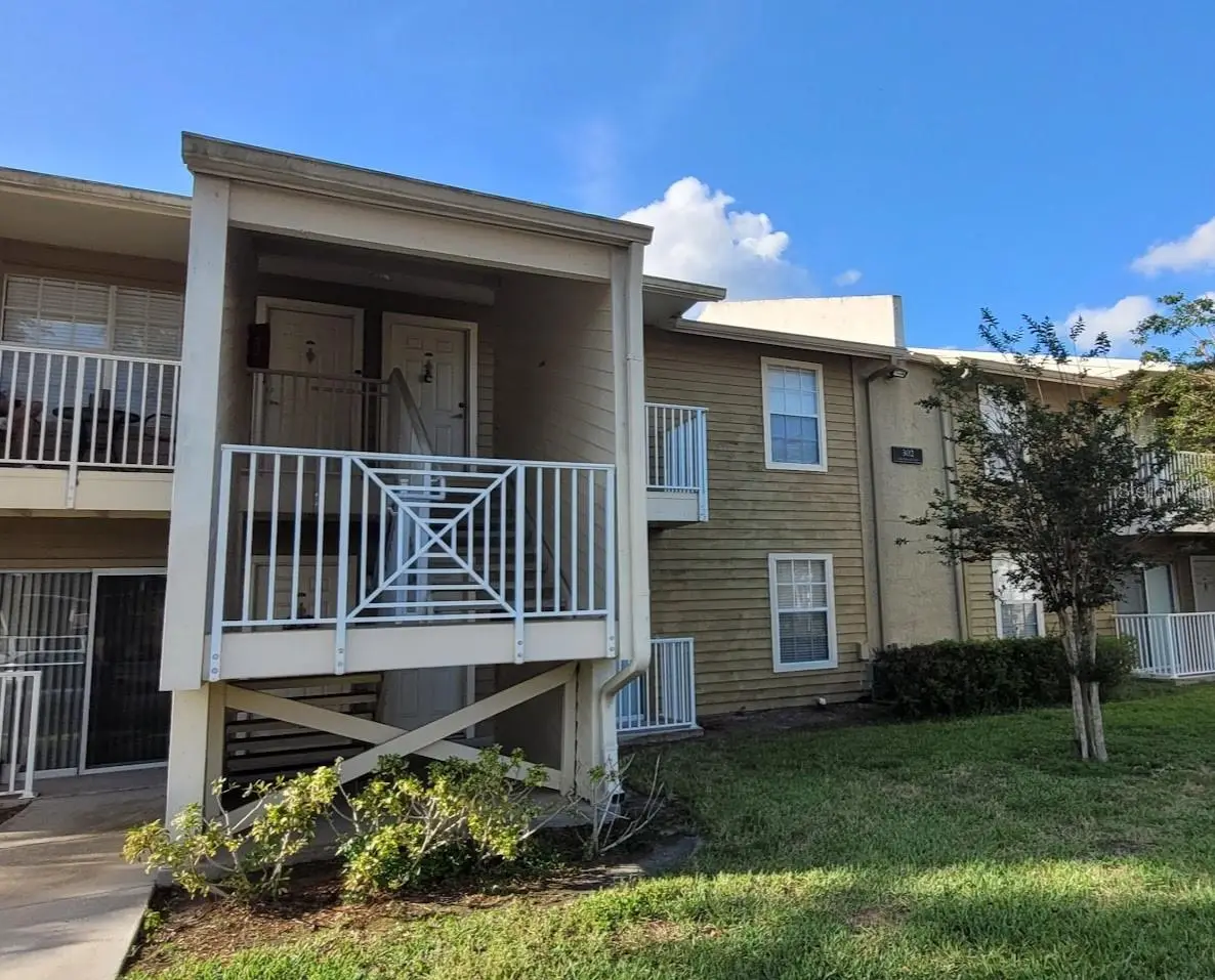 302 Lake Parsons Green, FL