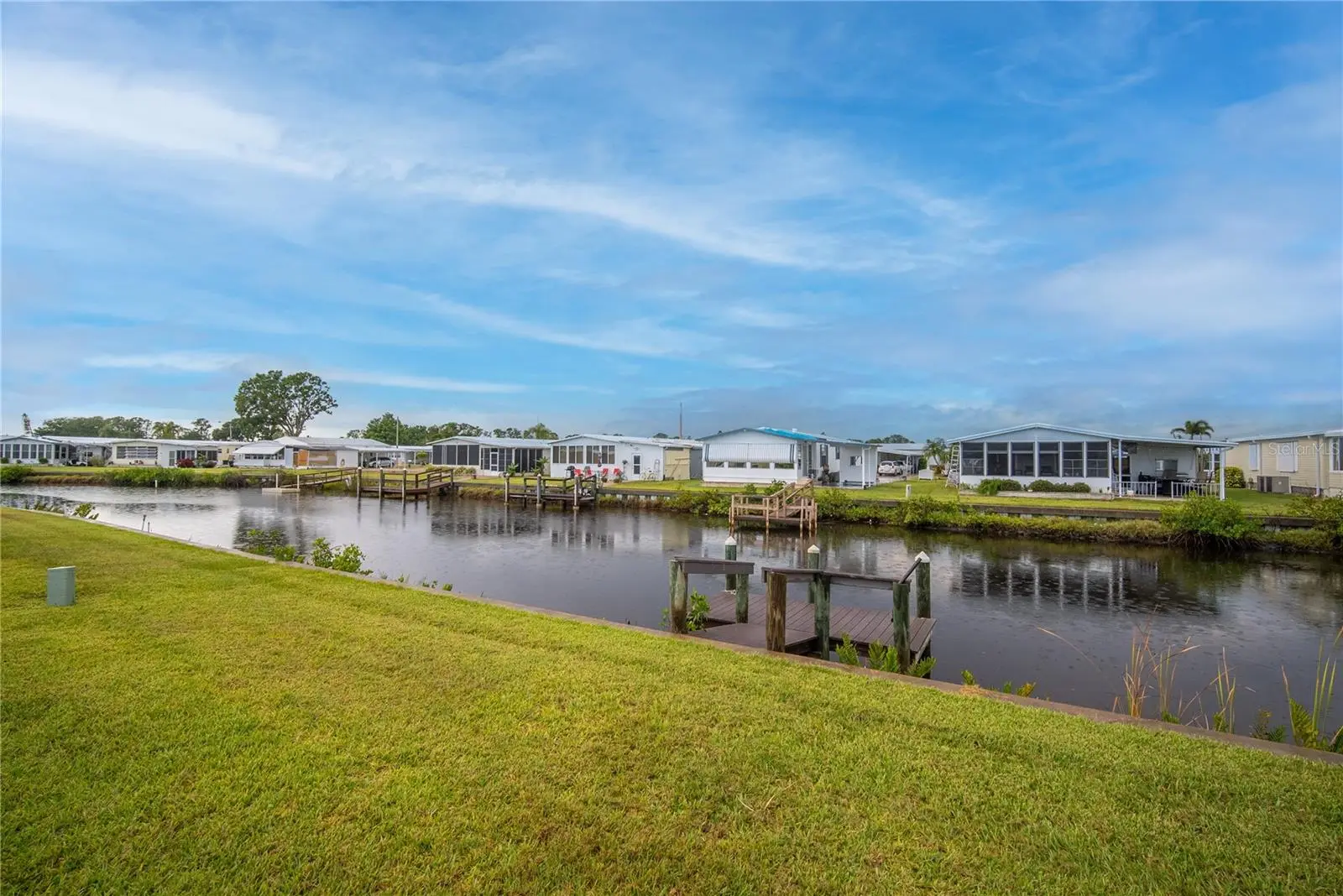 646 Blackburn Boulevard, FL