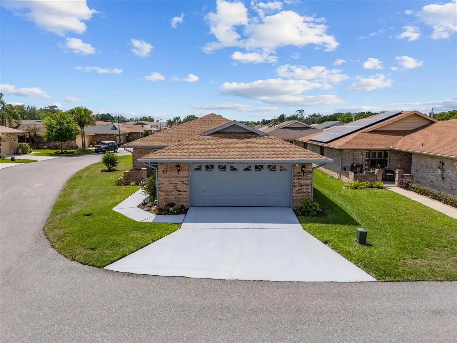 416 Barbados Circle, FL