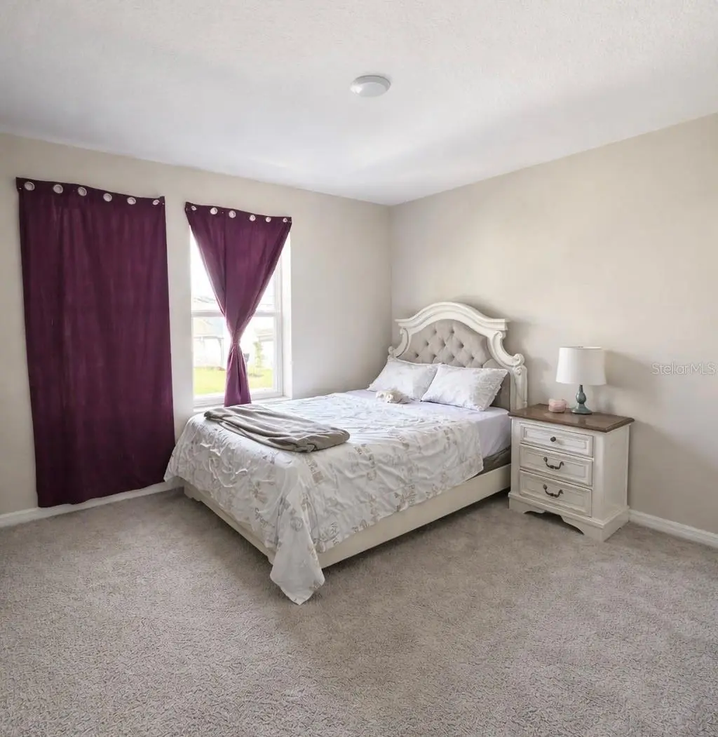 1392 Axel Cir, FL
