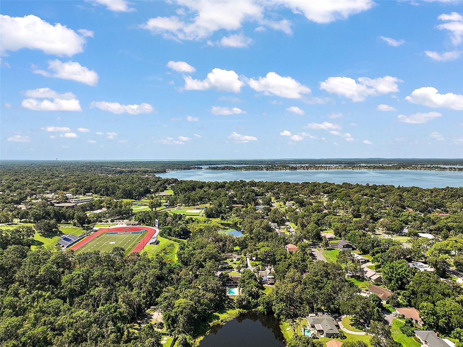 705 Summit Court, FL