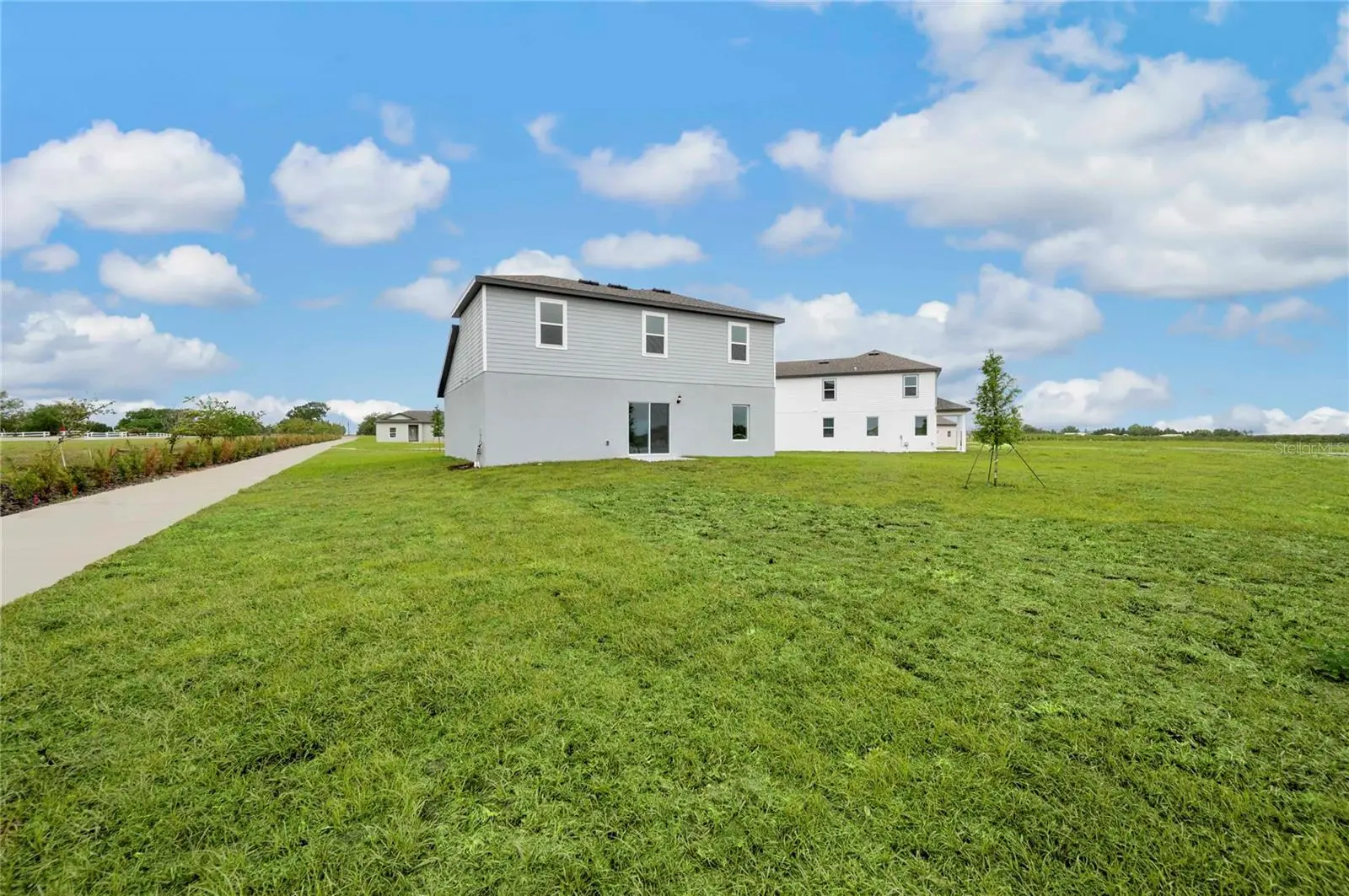 823 Ponkan Court, FL